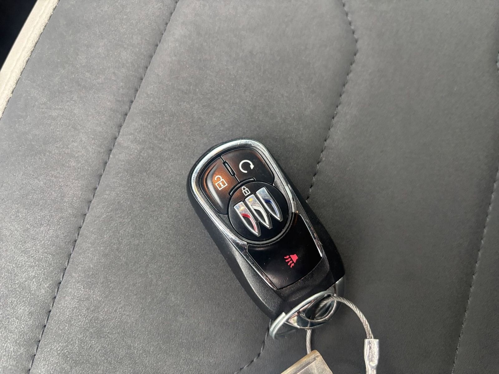 Thumbnail: 2025 Volkswagen Taos - 23