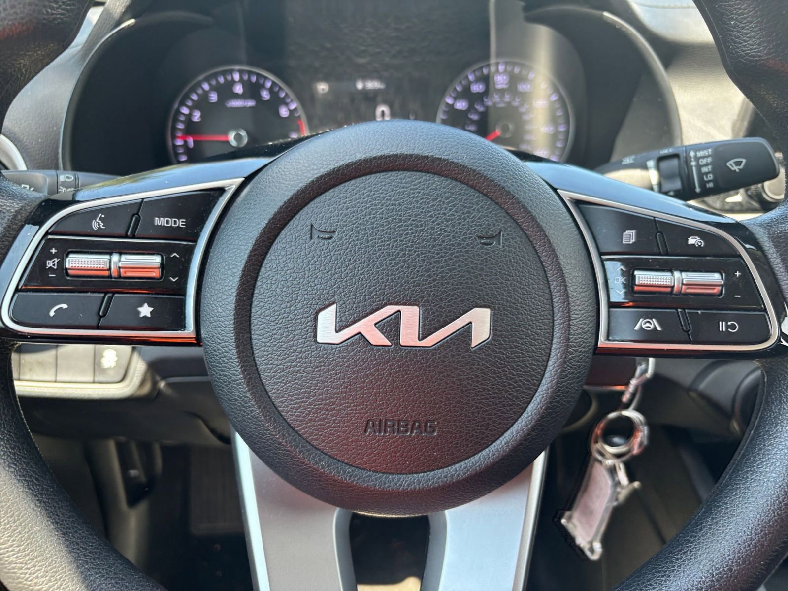 Thumbnail: 2024 Kia Forte - 26