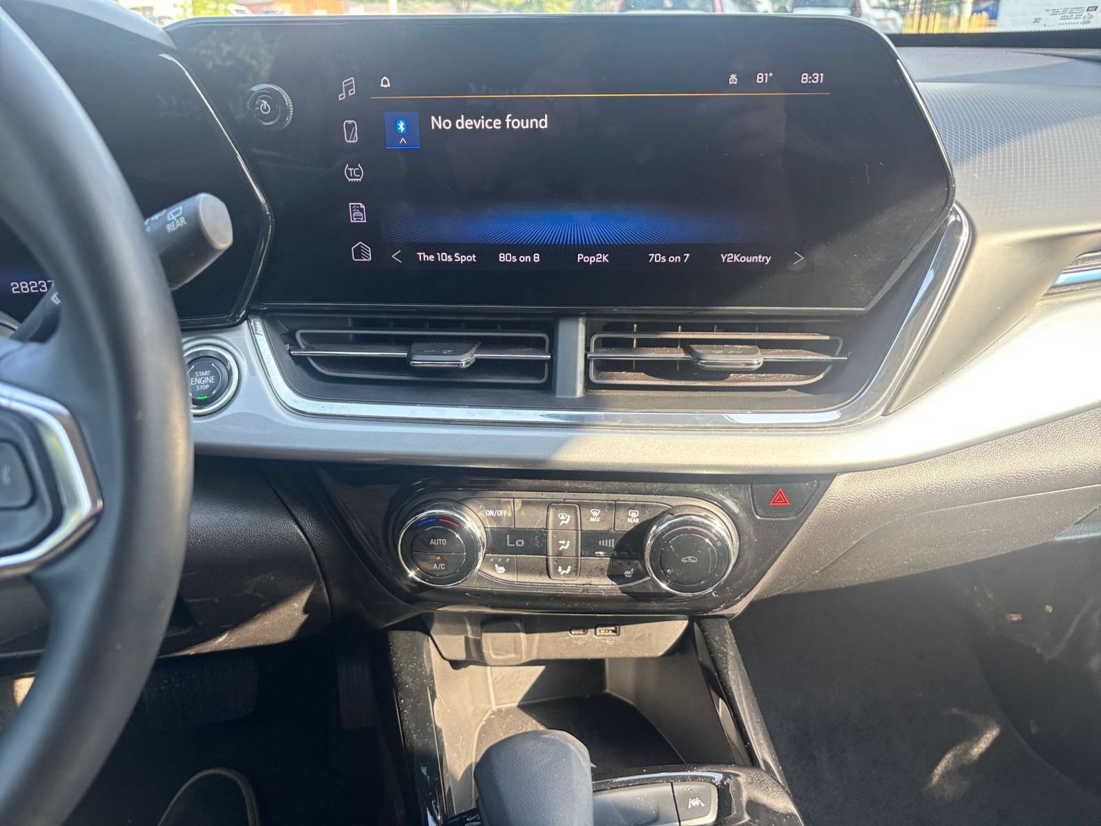 Thumbnail: 2025 Chevrolet Trax - 14