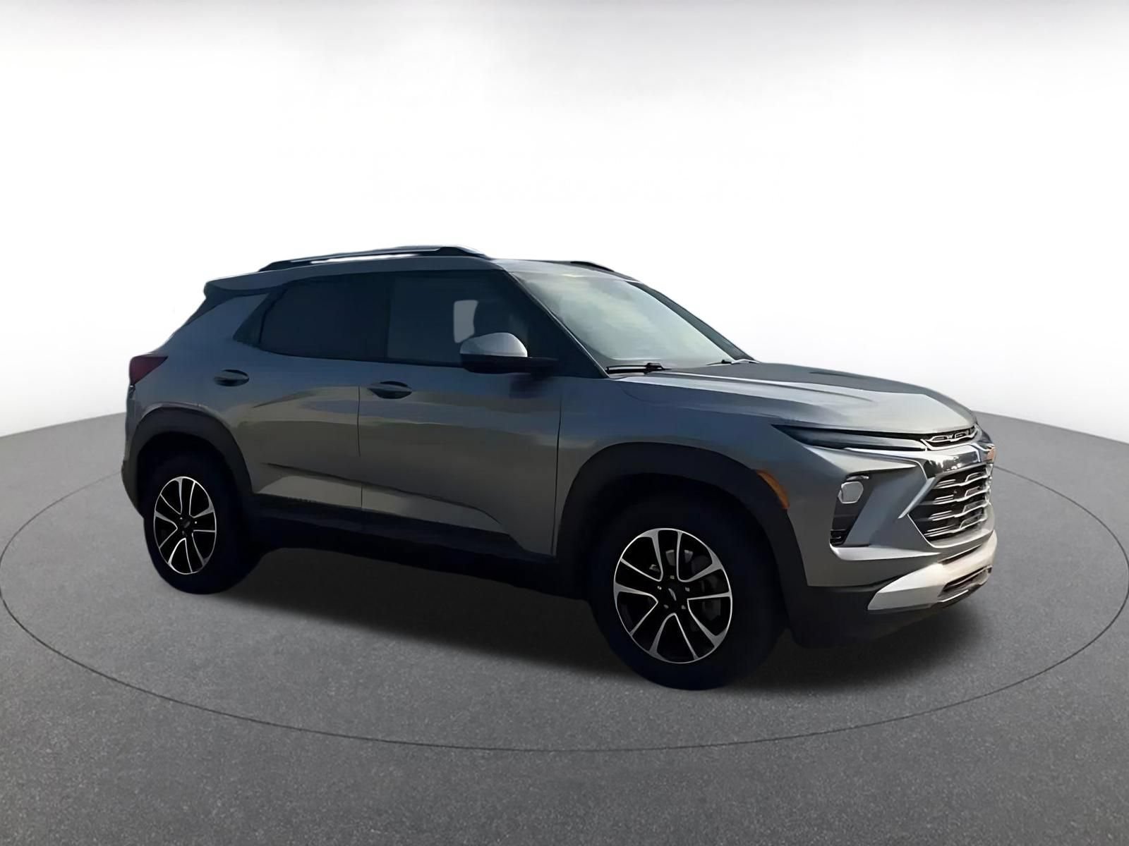 Thumbnail: 2025 Chevrolet TrailBlazer - 2