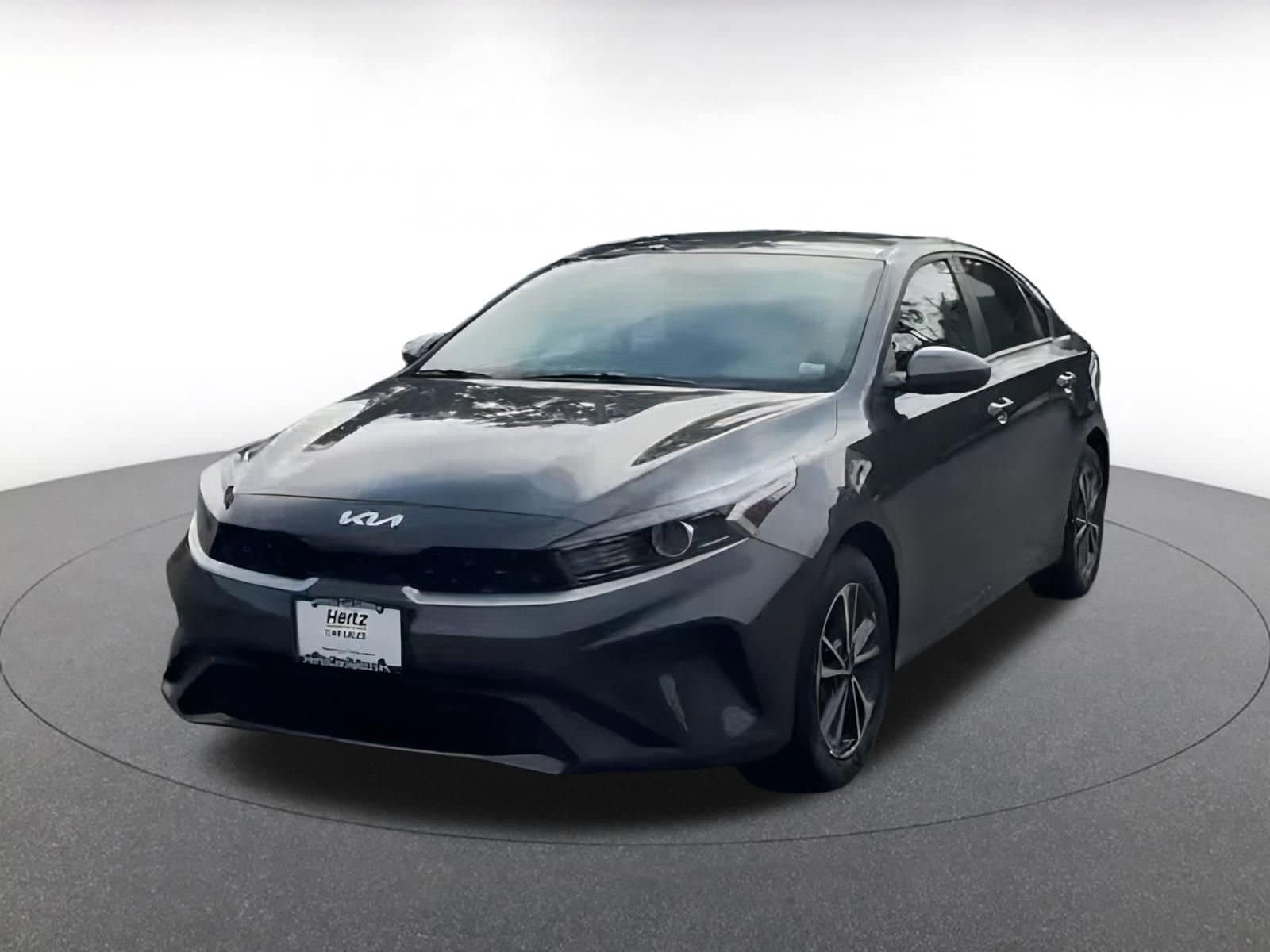 Thumbnail: 2024 Kia Forte - 3
