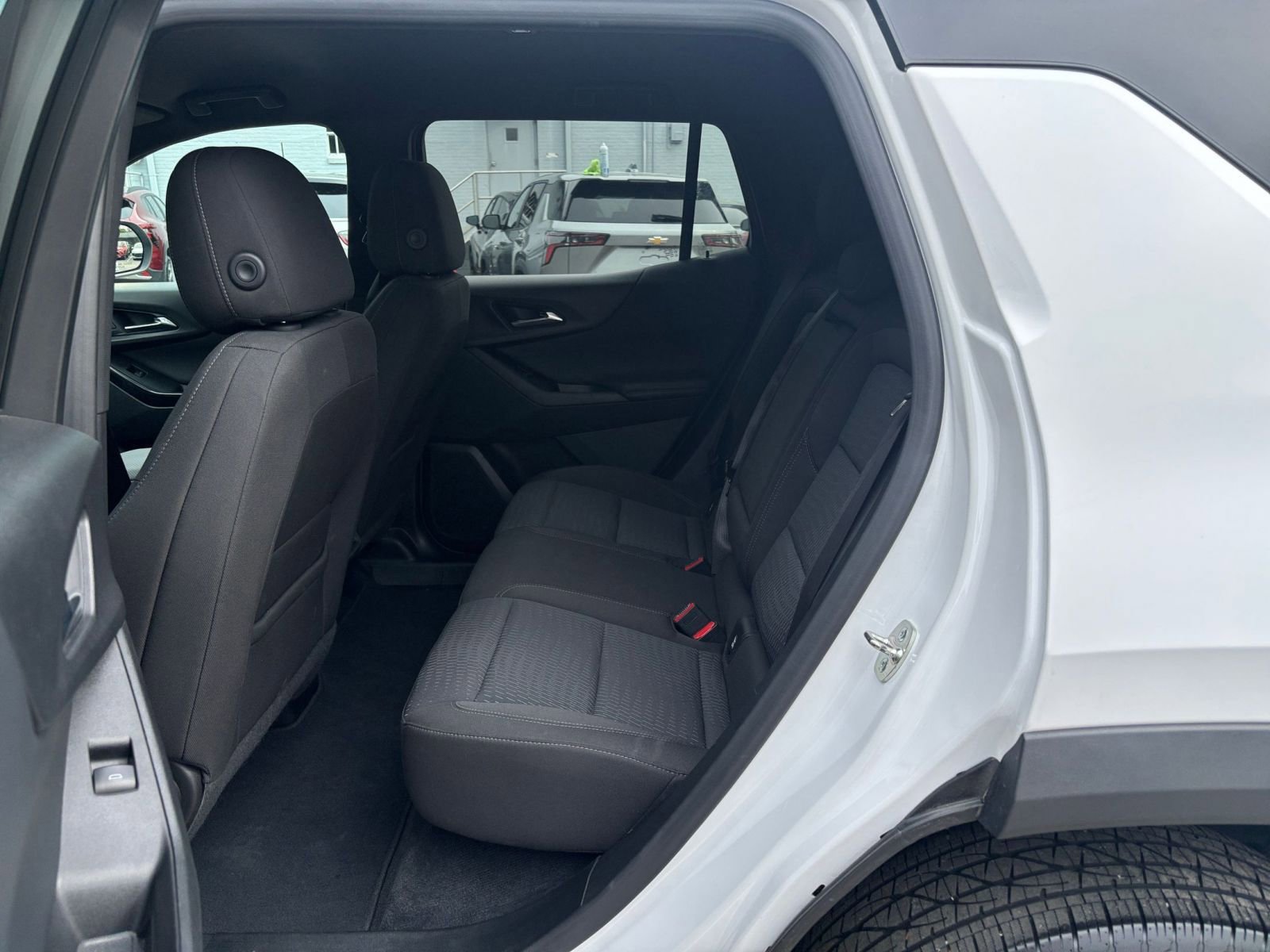 Thumbnail: 2025 Chevrolet Equinox - 23