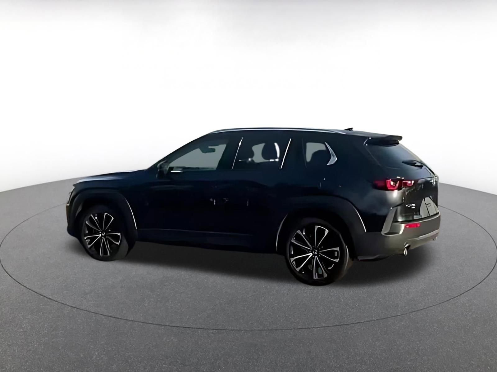 Thumbnail: 2025 Mazda CX-50 - 8