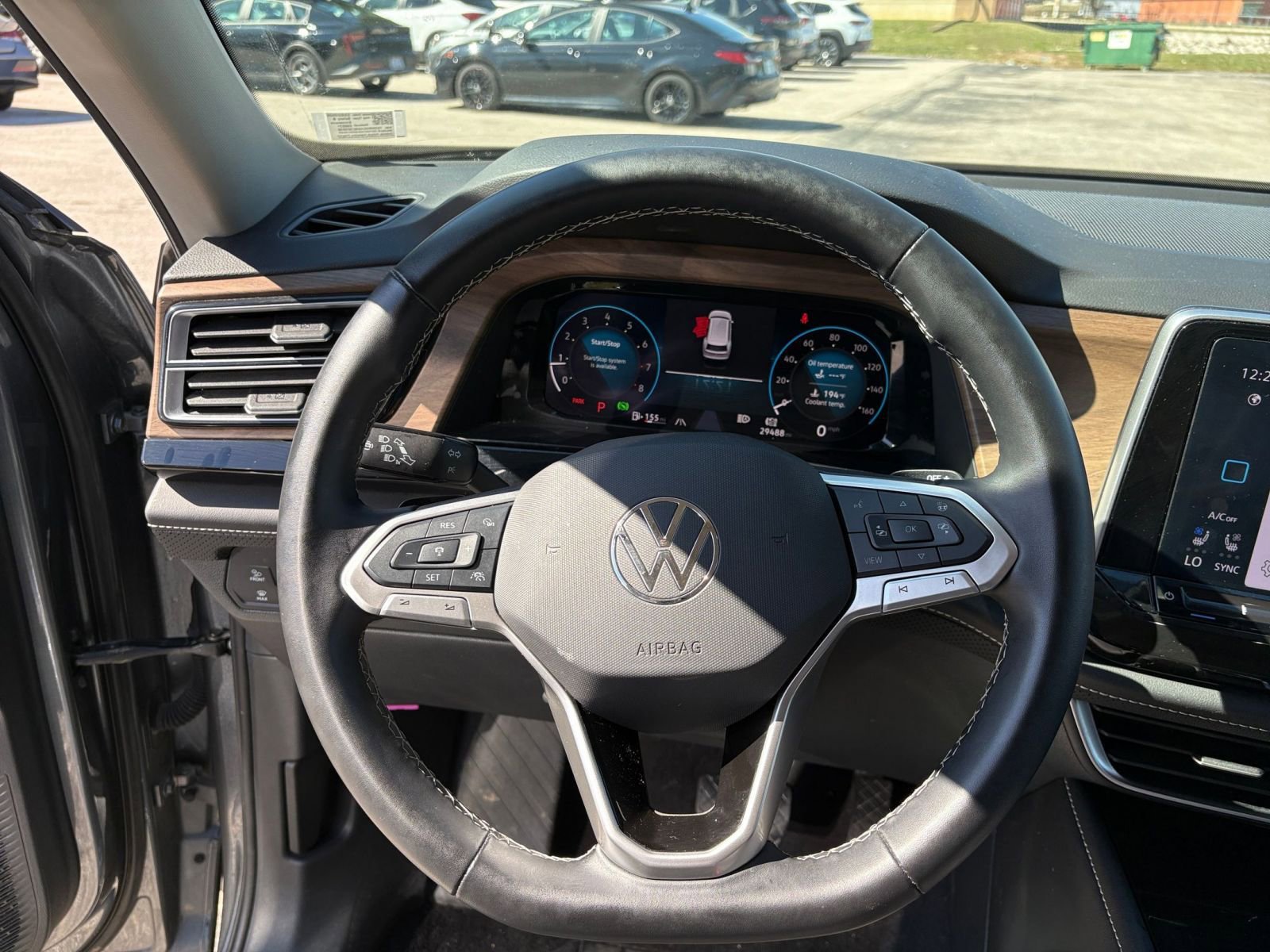 Thumbnail: 2025 Volkswagen Atlas - 28