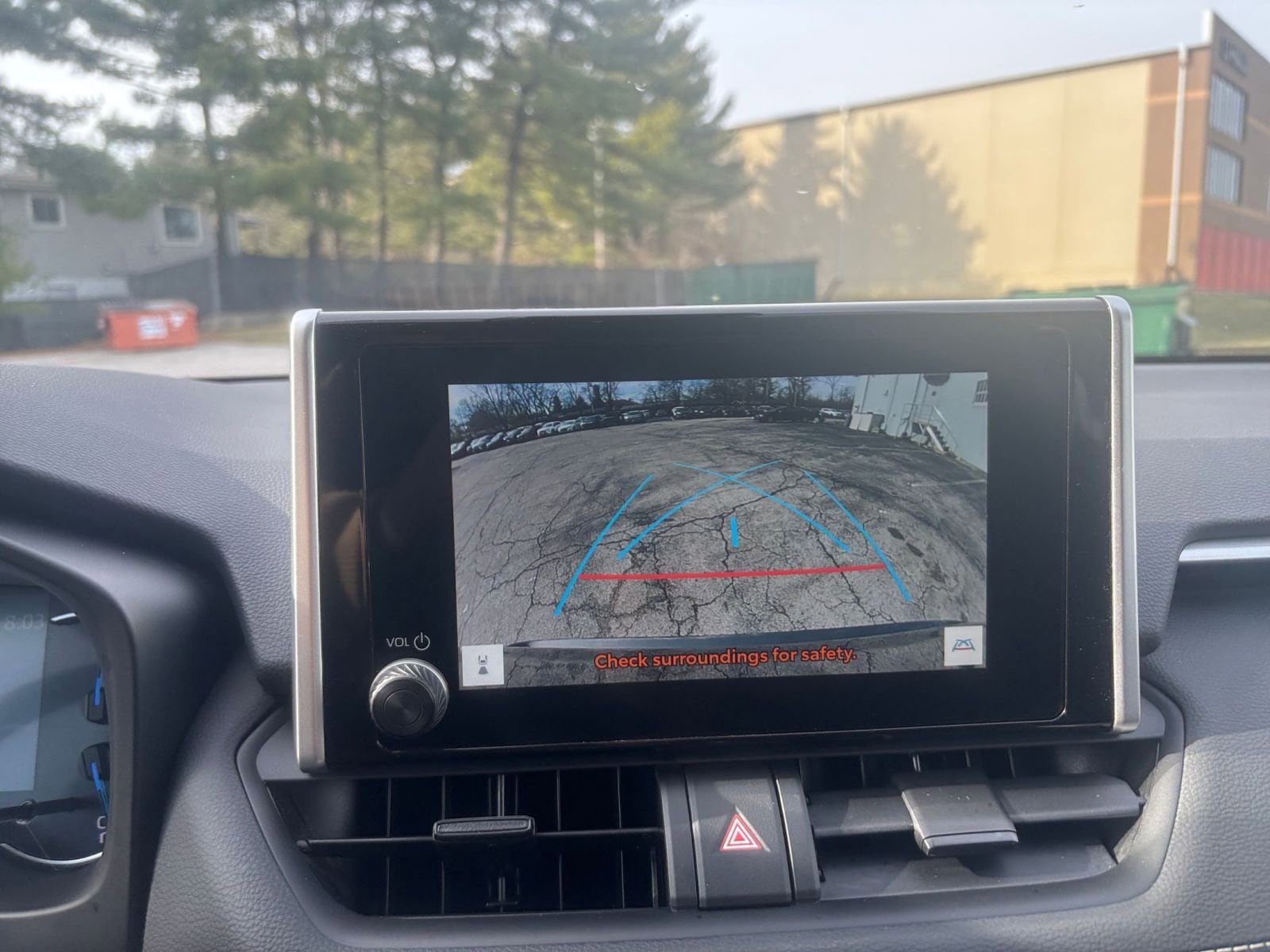 Thumbnail: 2025 Toyota RAV4 - 17