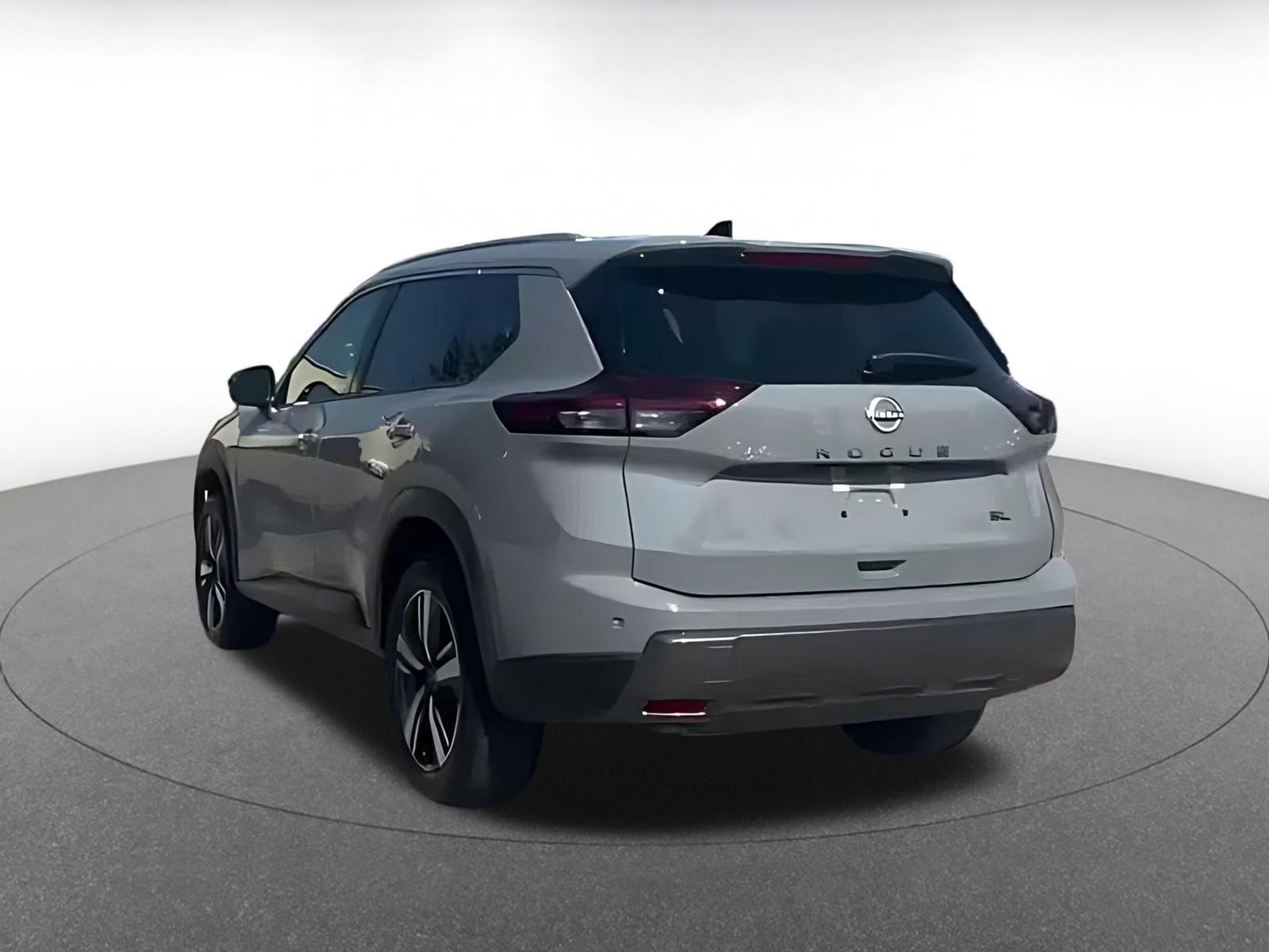 Thumbnail: 2026 Nissan Rogue - 12