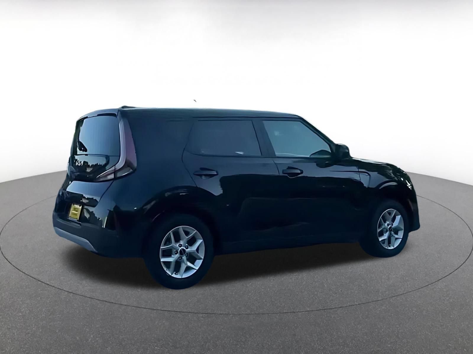 Thumbnail: 2025 Kia Soul - 11