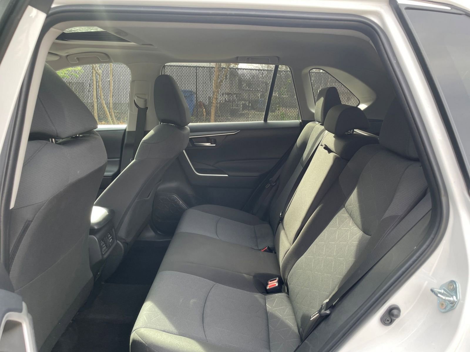 Thumbnail: 2025 Toyota RAV4 - 23