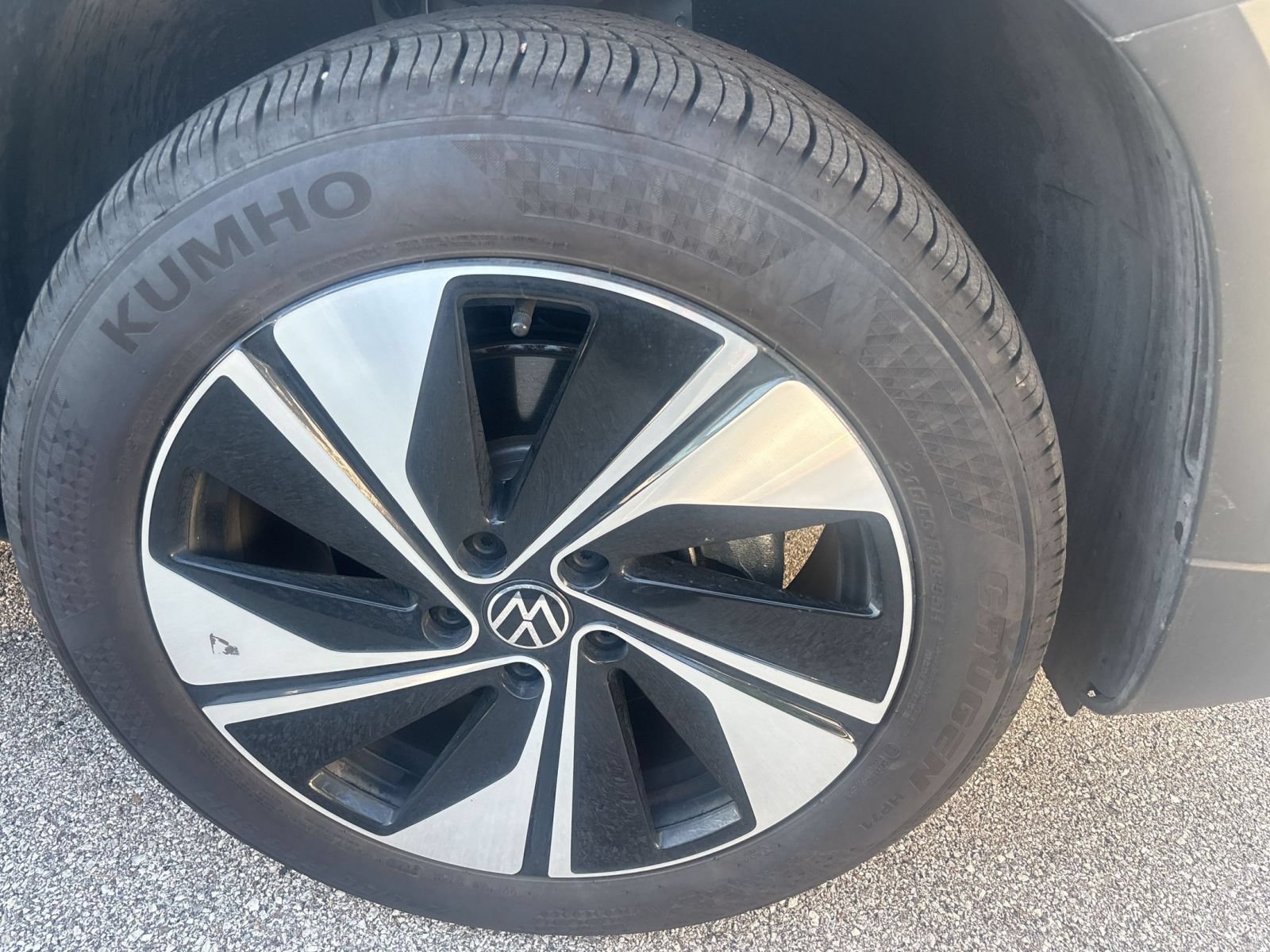 Thumbnail: 2026 Volkswagen Taos - 7