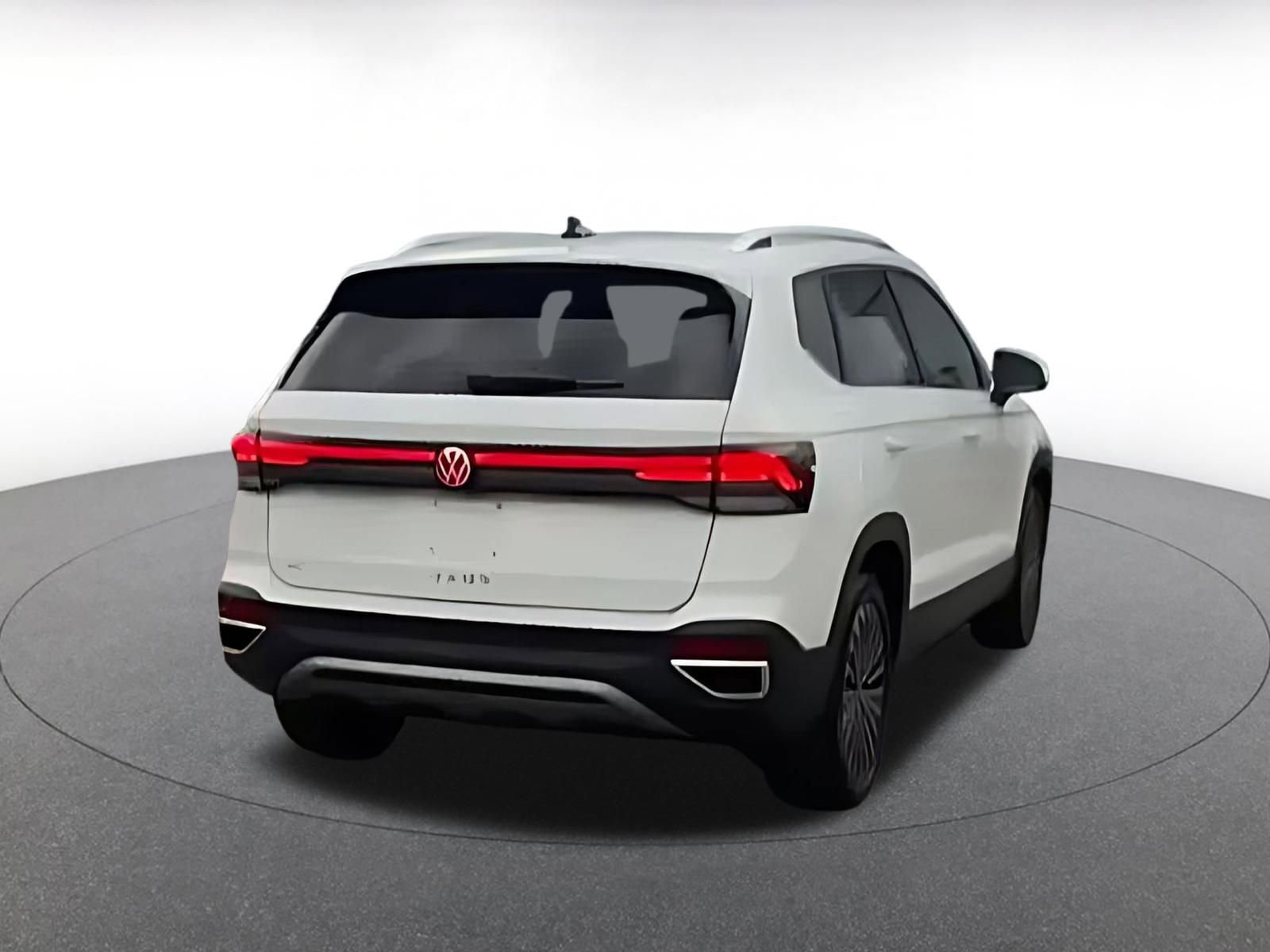 Thumbnail: 2025 Volkswagen Taos - 11