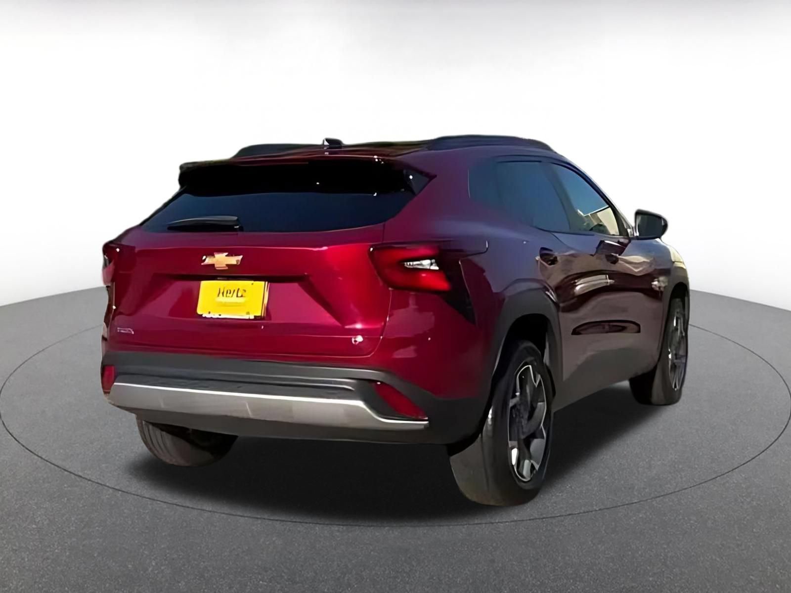 Thumbnail: 2025 Chevrolet Trax - 14