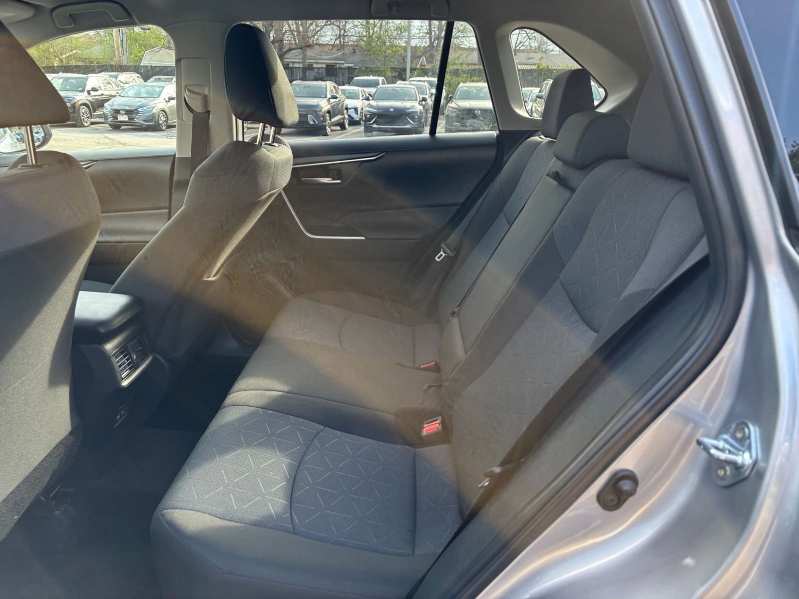 Thumbnail: 2025 Toyota RAV4 - 23