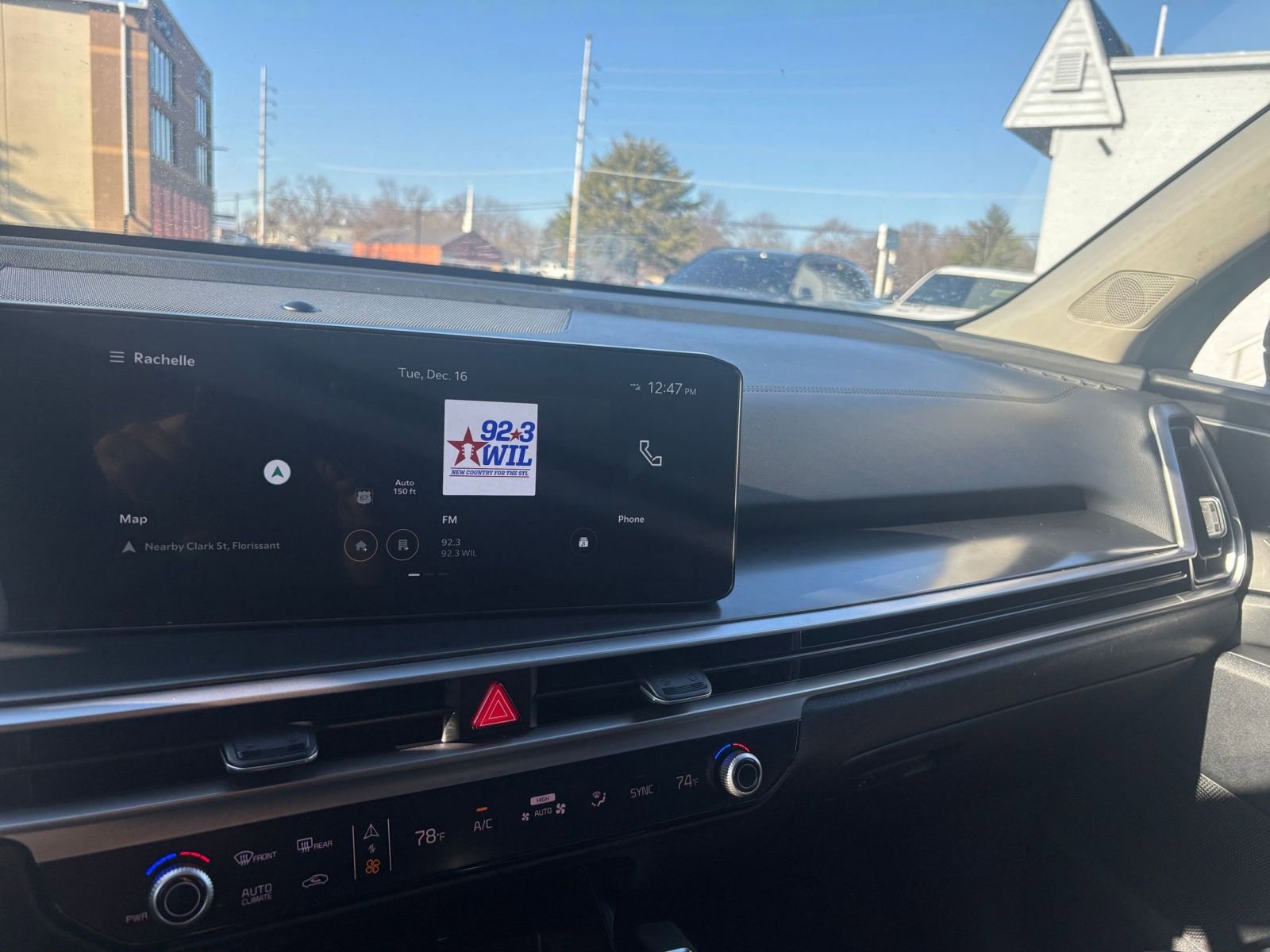 Thumbnail: 2024 Kia Sorento - 33