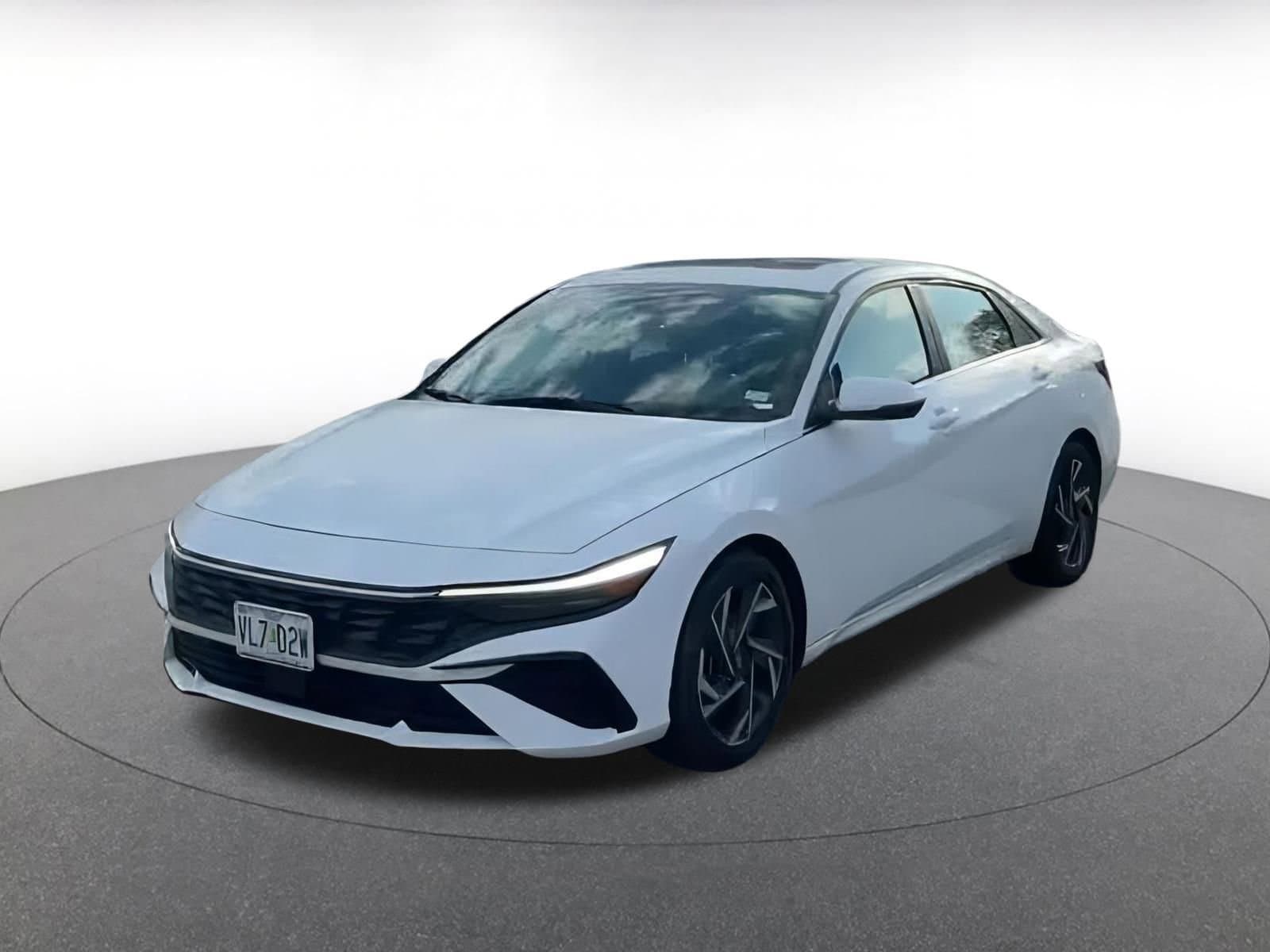 Thumbnail: 2025 Hyundai Elantra - 8