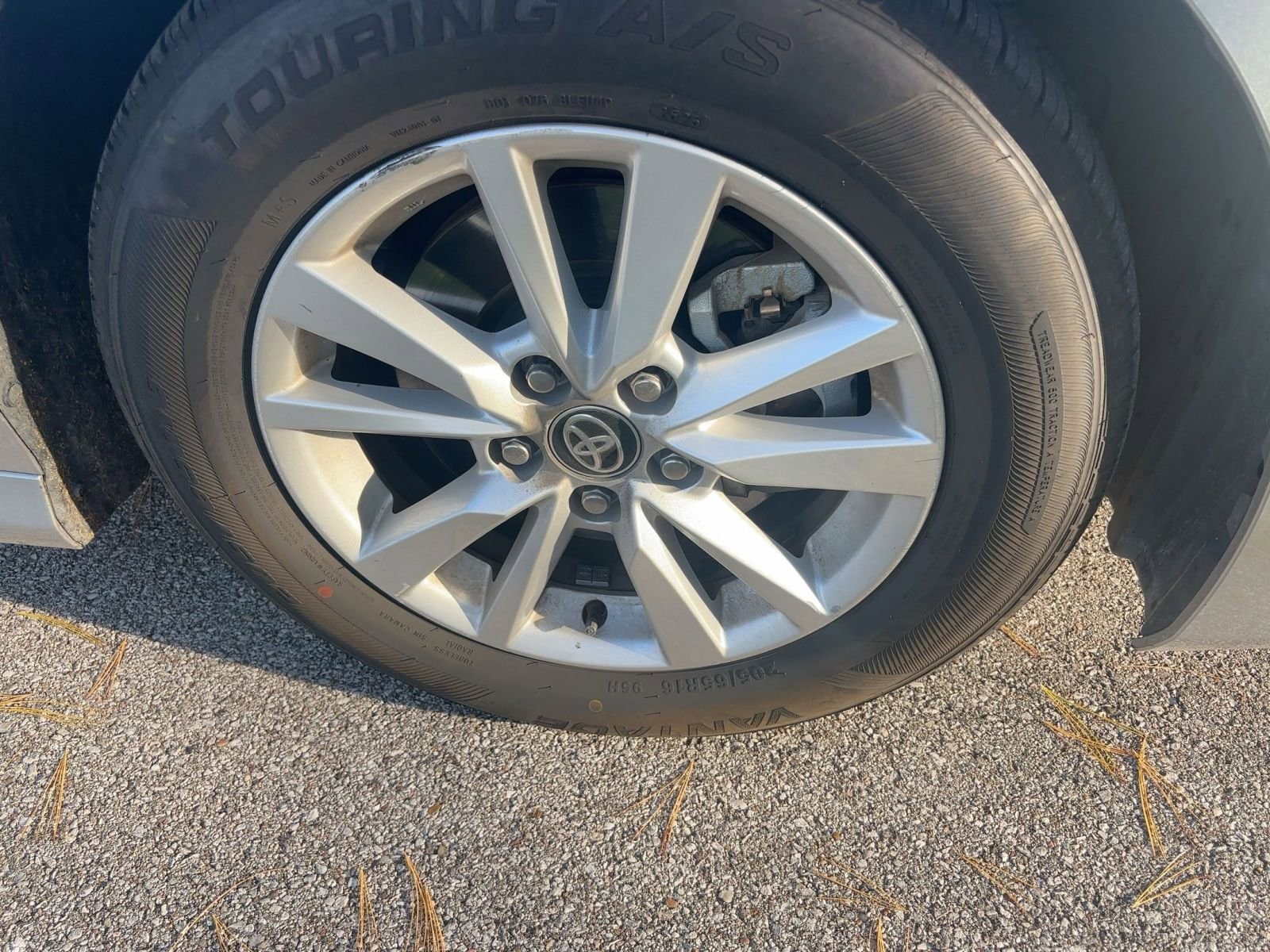 Thumbnail: 2025 Toyota Camry - 5