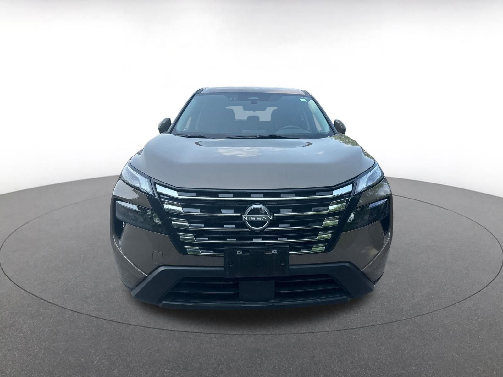 2024 Nissan Rogue SV 2