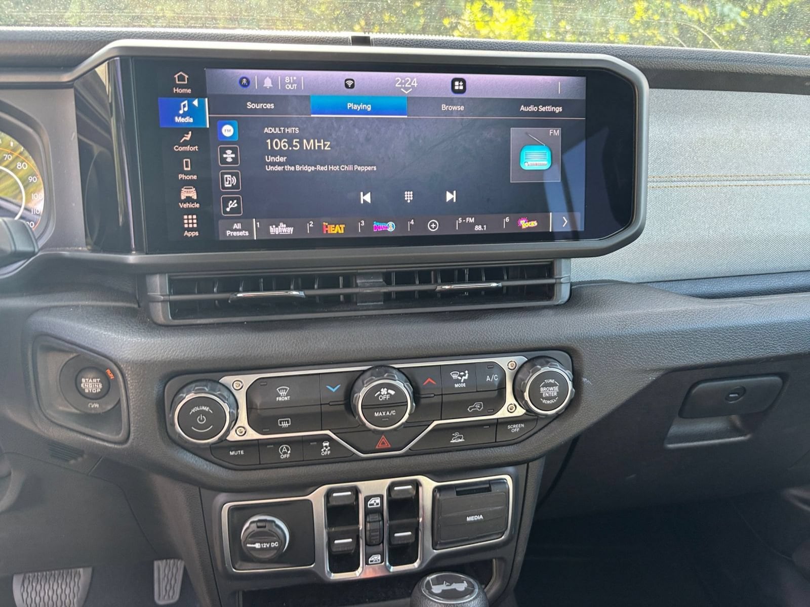 2025 Jeep Wrangler 4-Door Sport S - Photo 16