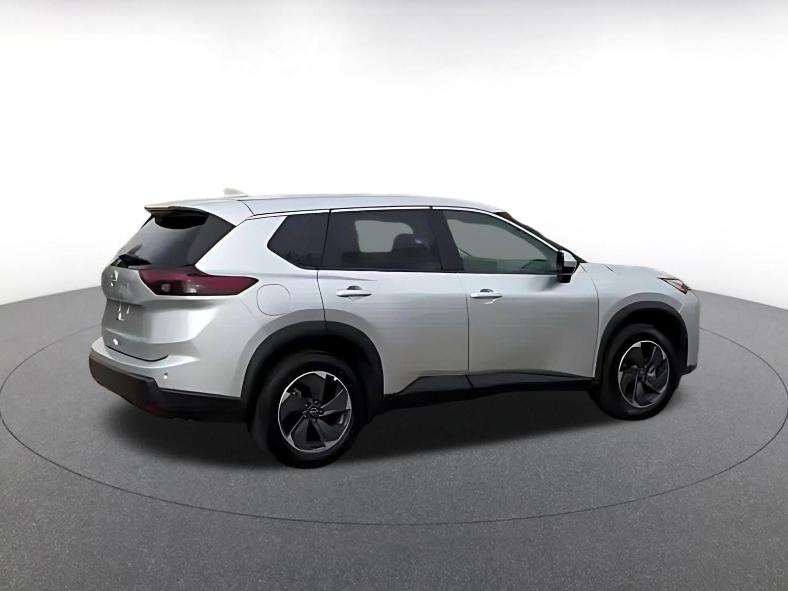 Thumbnail: 2025 Nissan Rogue - 10