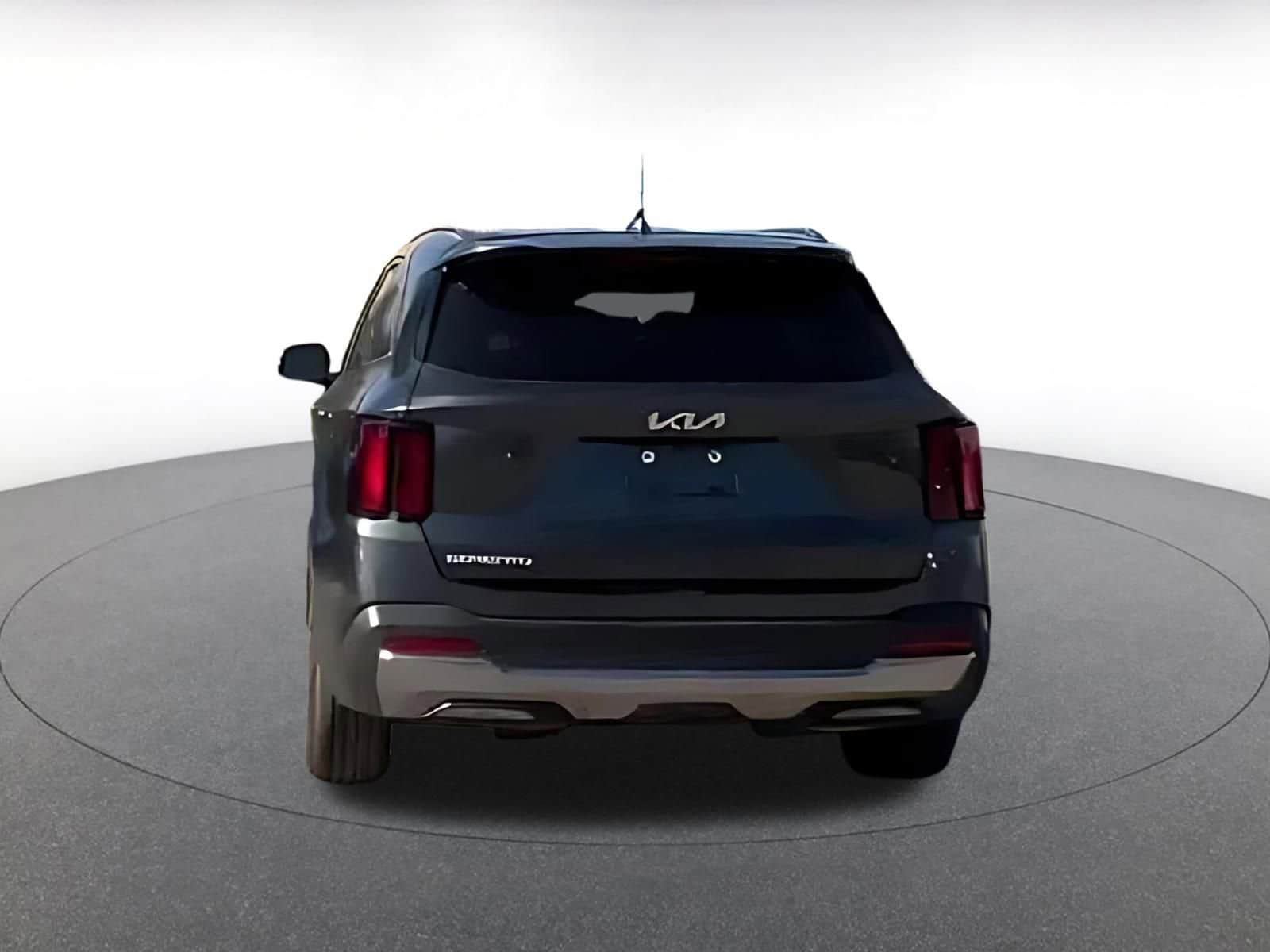 Thumbnail: 2024 Kia Sorento - 8