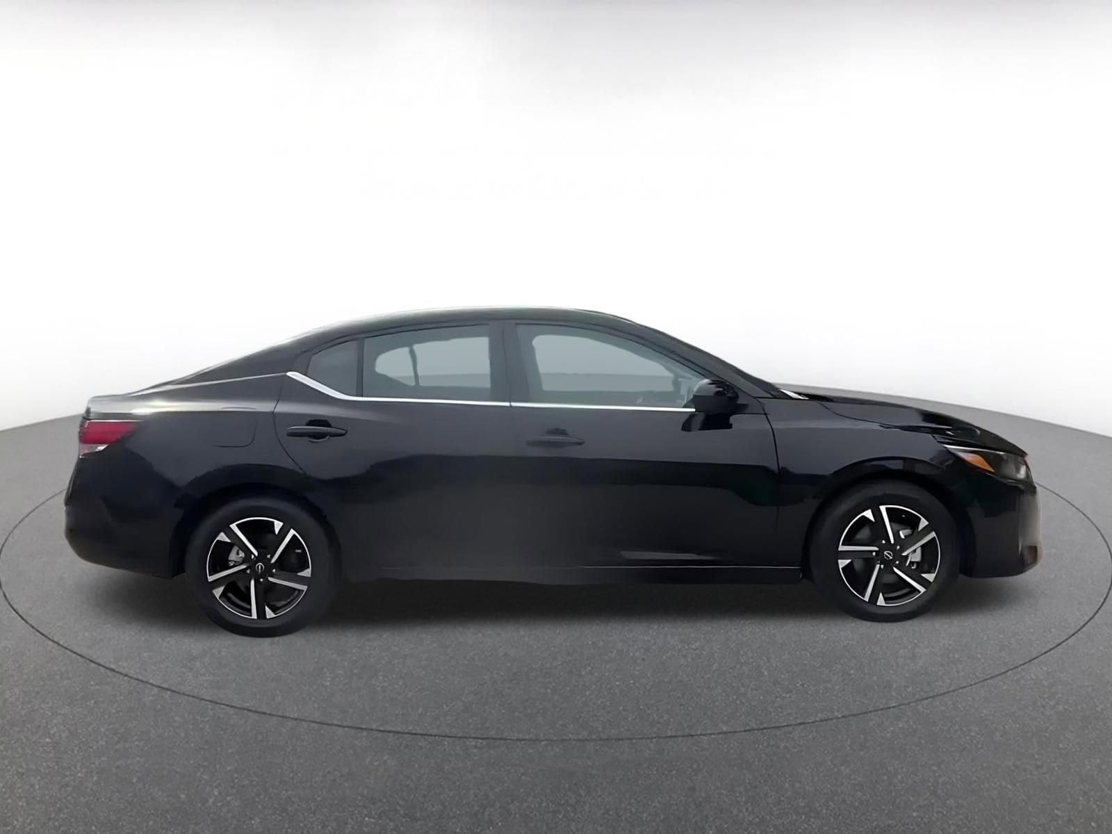 Thumbnail: 2025 Nissan Sentra - 16