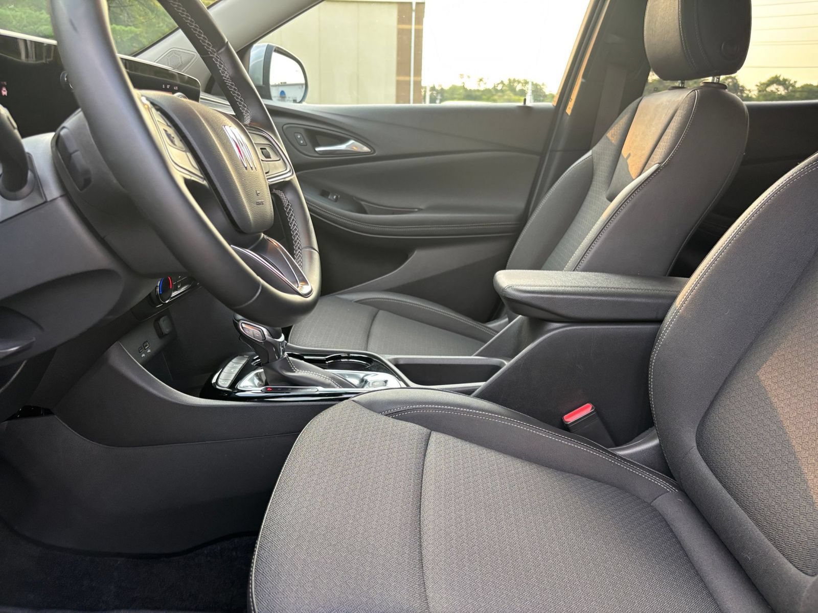 Thumbnail: 2025 Buick Encore GX - 25