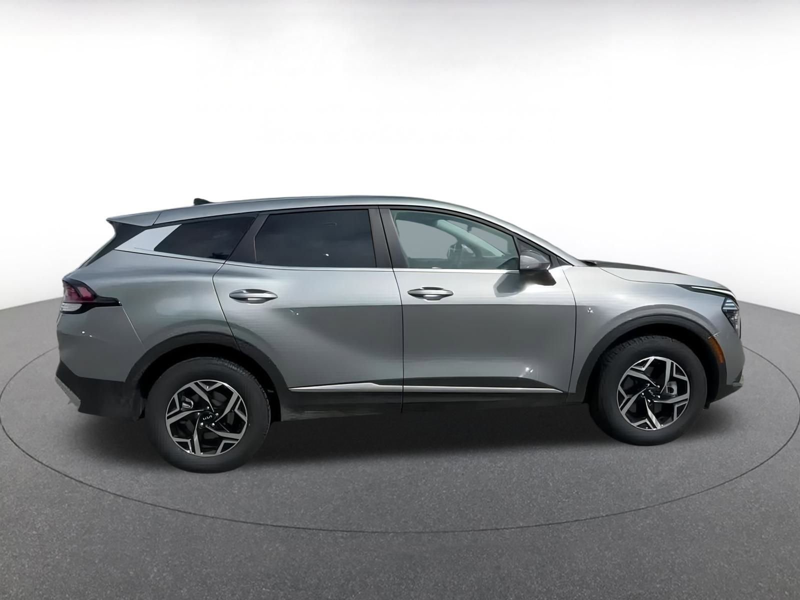 Thumbnail: 2024 Kia Sportage - 16