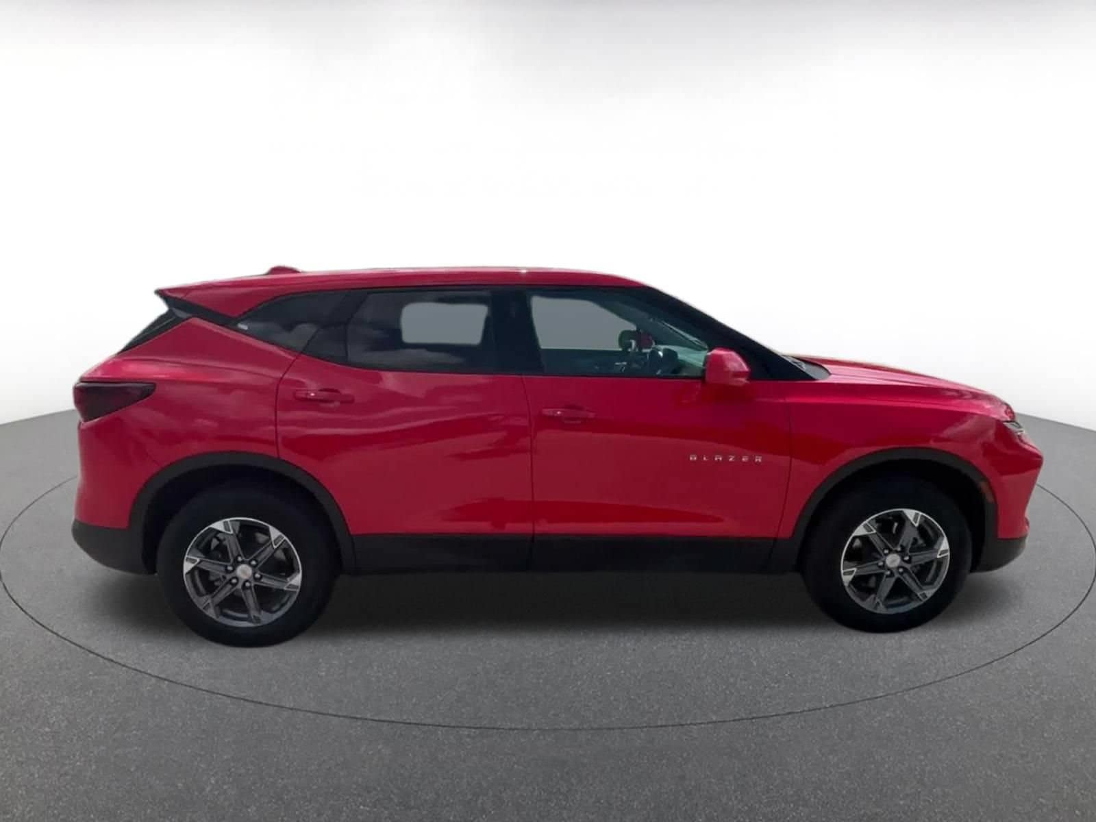Thumbnail: 2026 Chevrolet Blazer - 15