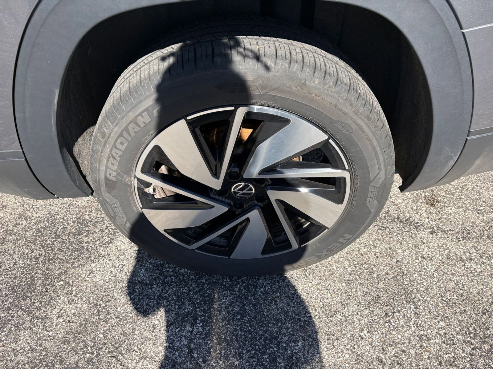 Thumbnail: 2025 Volkswagen Atlas - 31