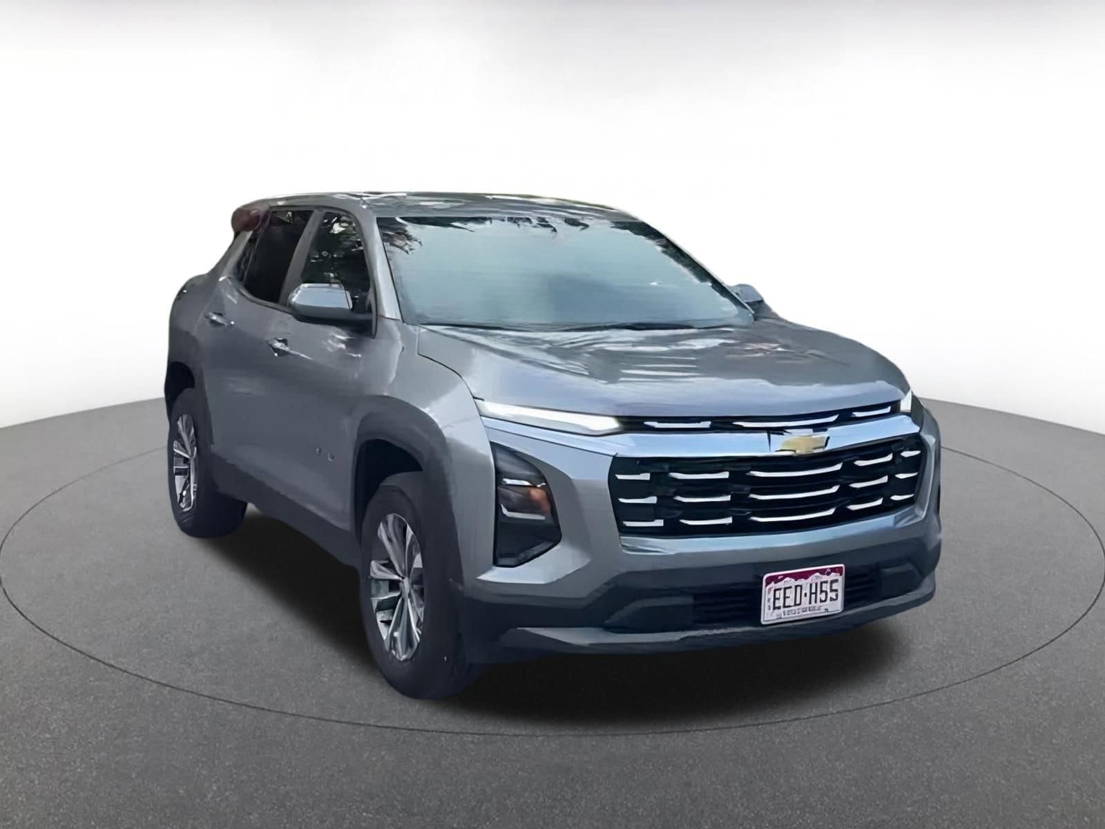 Thumbnail: 2025 Chevrolet Equinox - 3