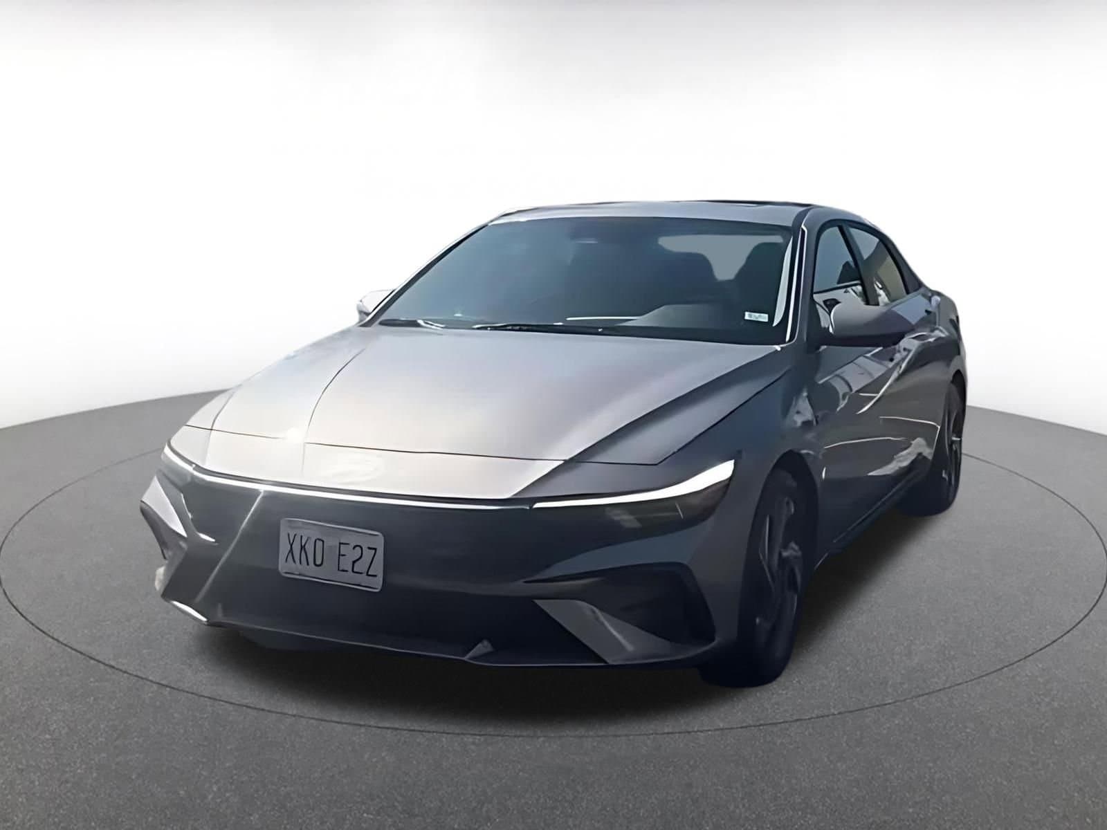 Thumbnail: 2025 Hyundai Elantra - 4