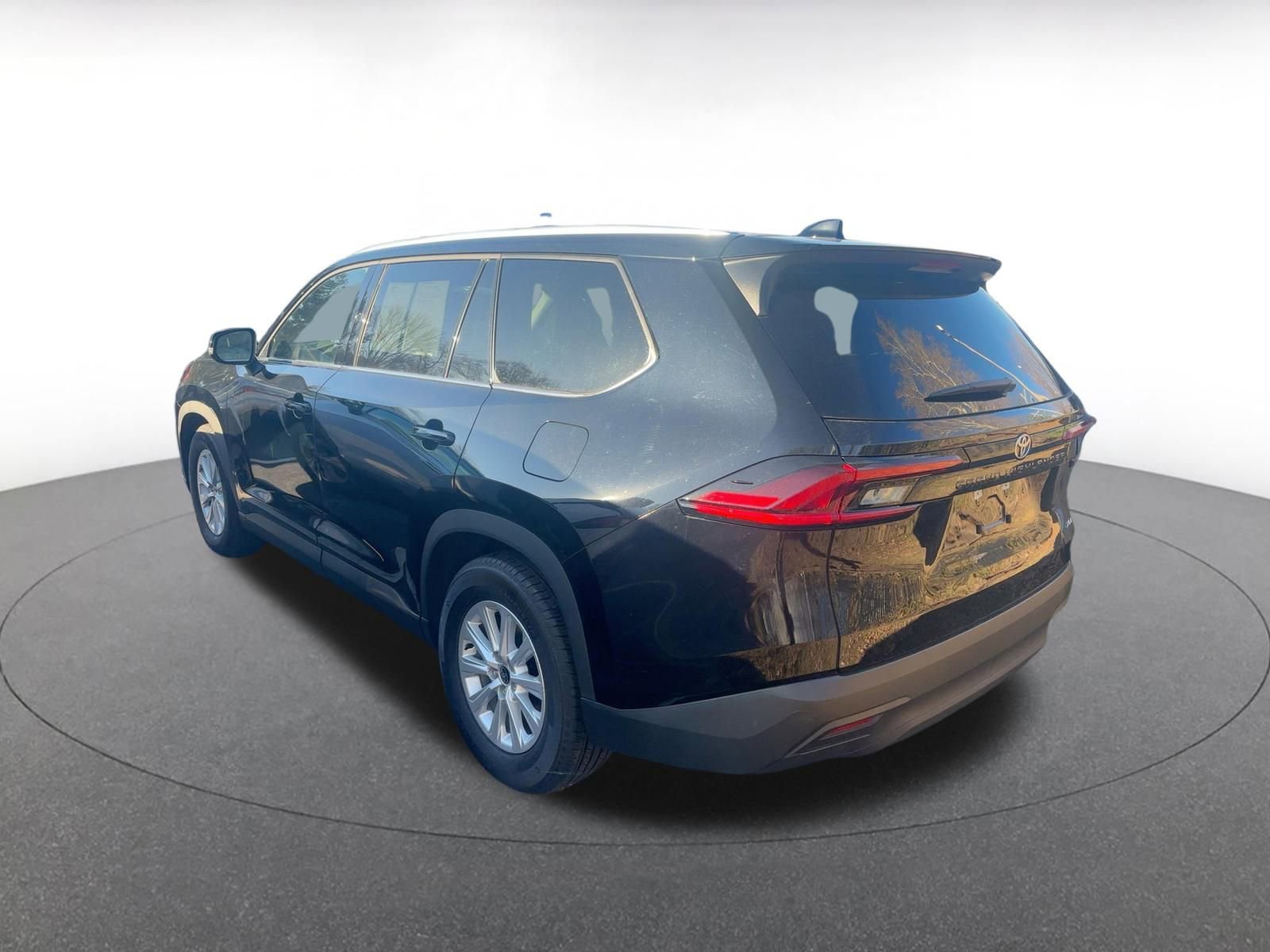 Thumbnail: 2025 Toyota Grand Highlander - 4