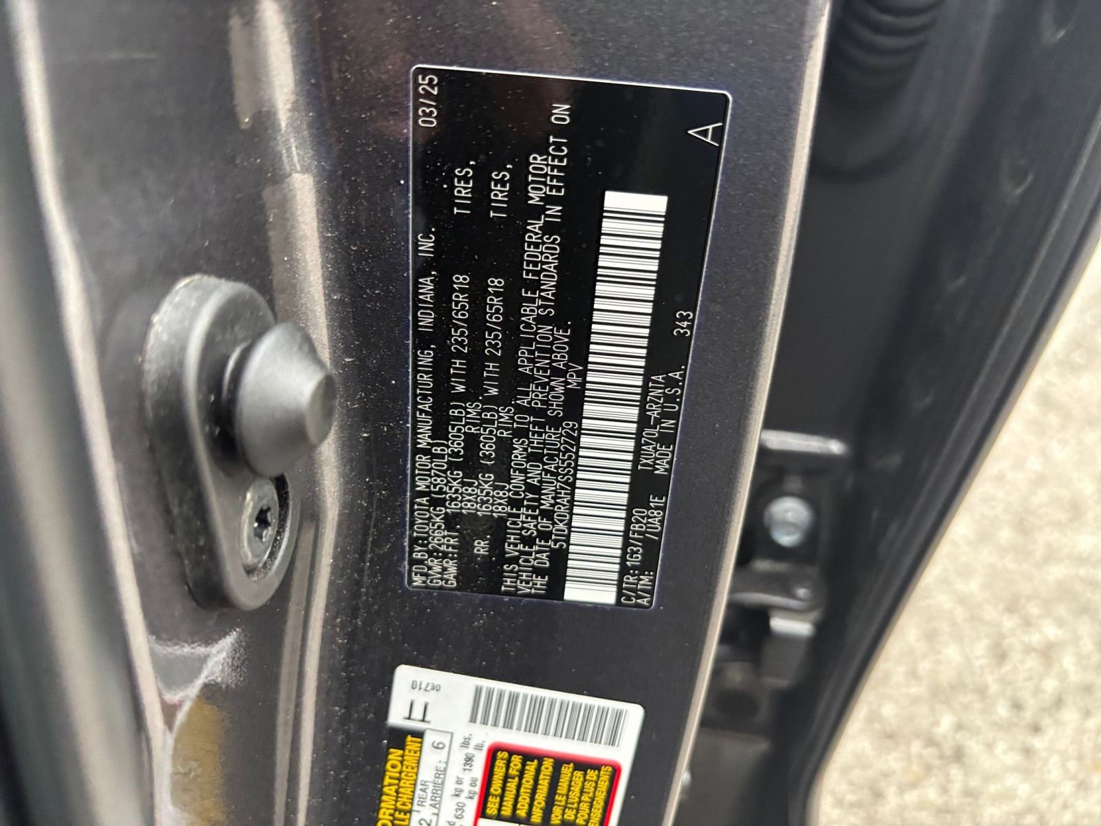 Thumbnail: 2025 Toyota Highlander - 27