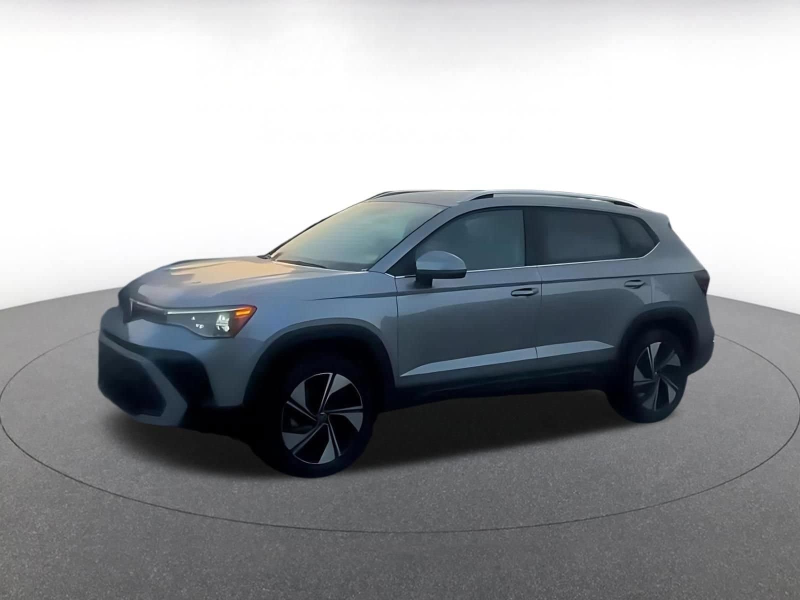 Thumbnail: 2026 Volkswagen Taos - 8