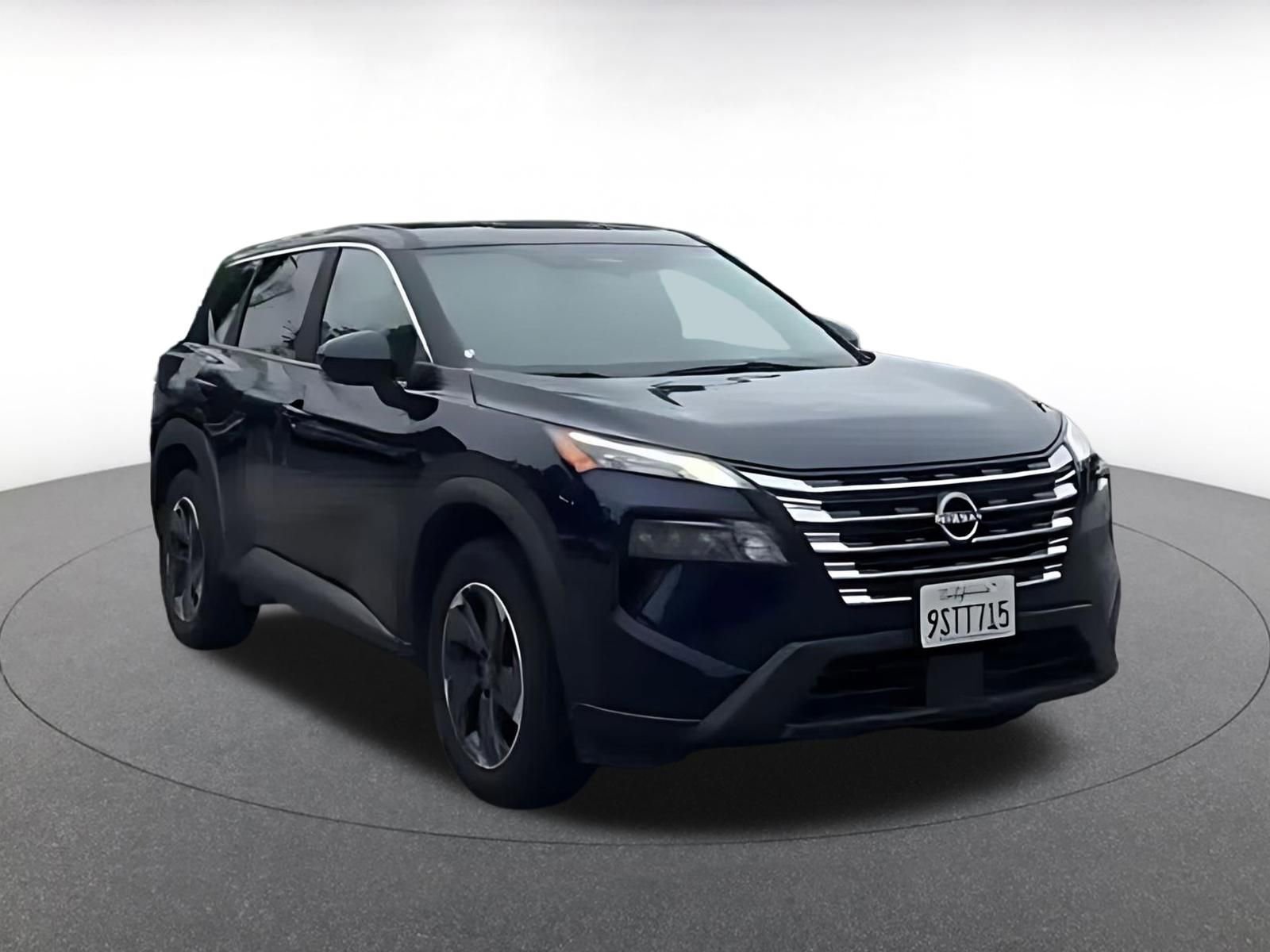 Thumbnail: 2025 Nissan Rogue - 3