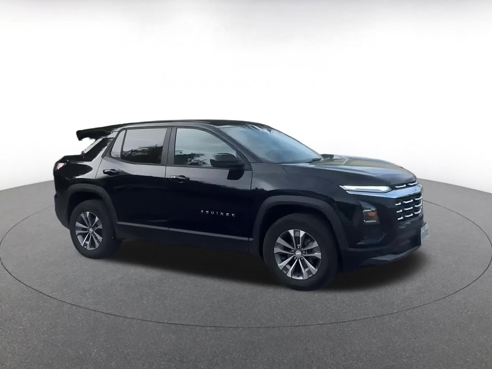 Thumbnail: 2025 Chevrolet Equinox - 2