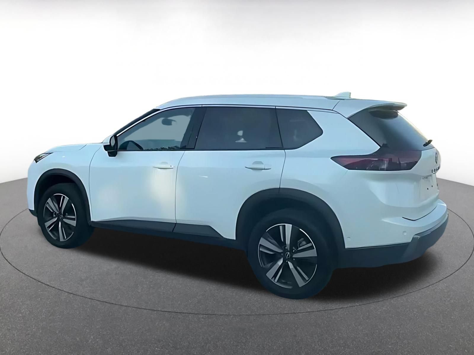 Thumbnail: 2026 Nissan Rogue - 13
