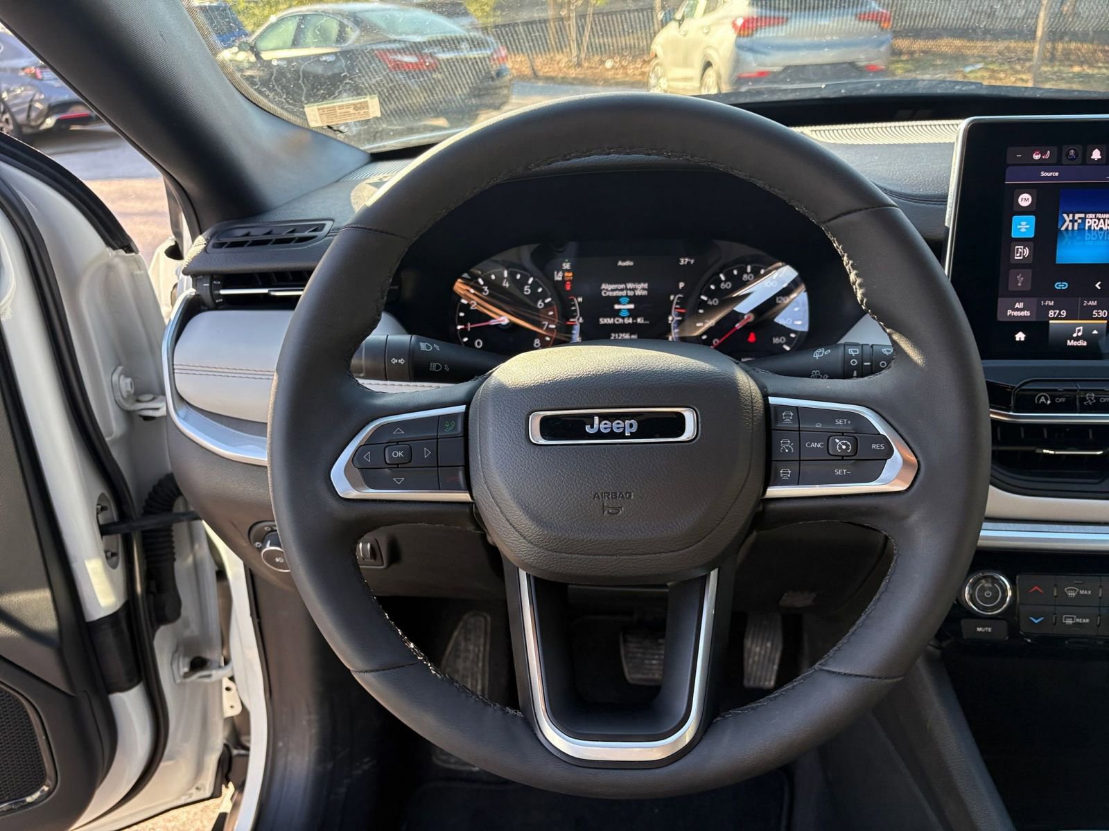 Thumbnail: 2025 Jeep Compass - 27