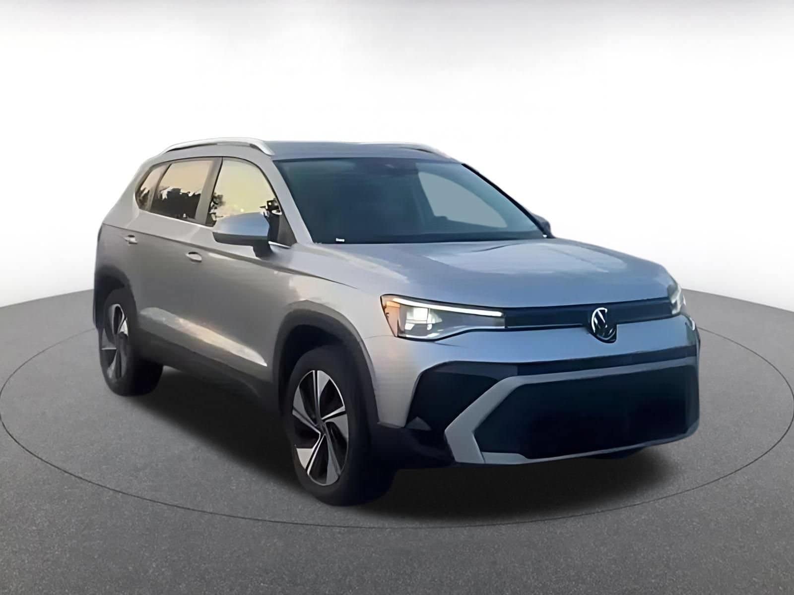 Thumbnail: 2026 Volkswagen Taos - 3