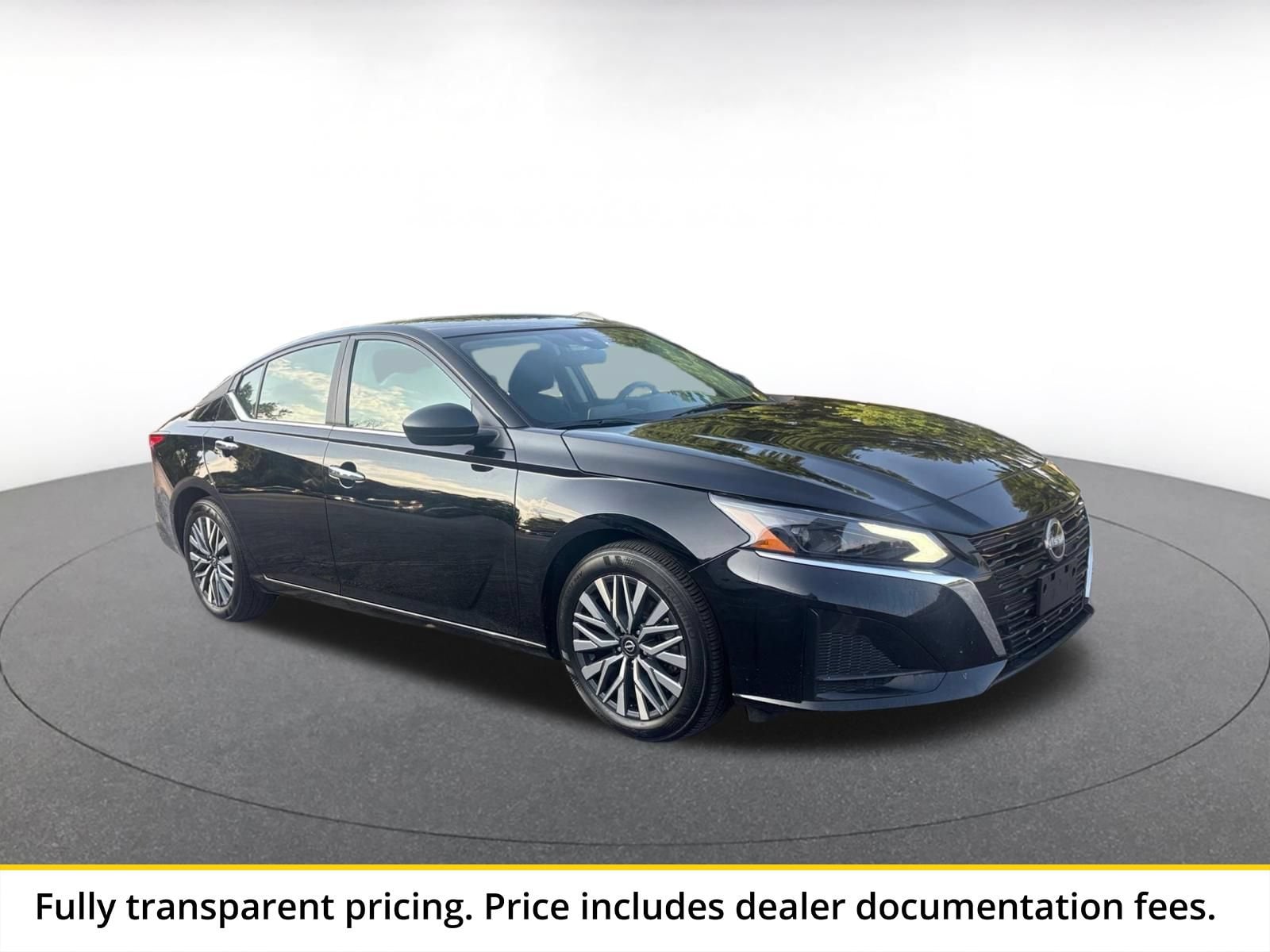 Thumbnail: 2025 Nissan Altima - 1