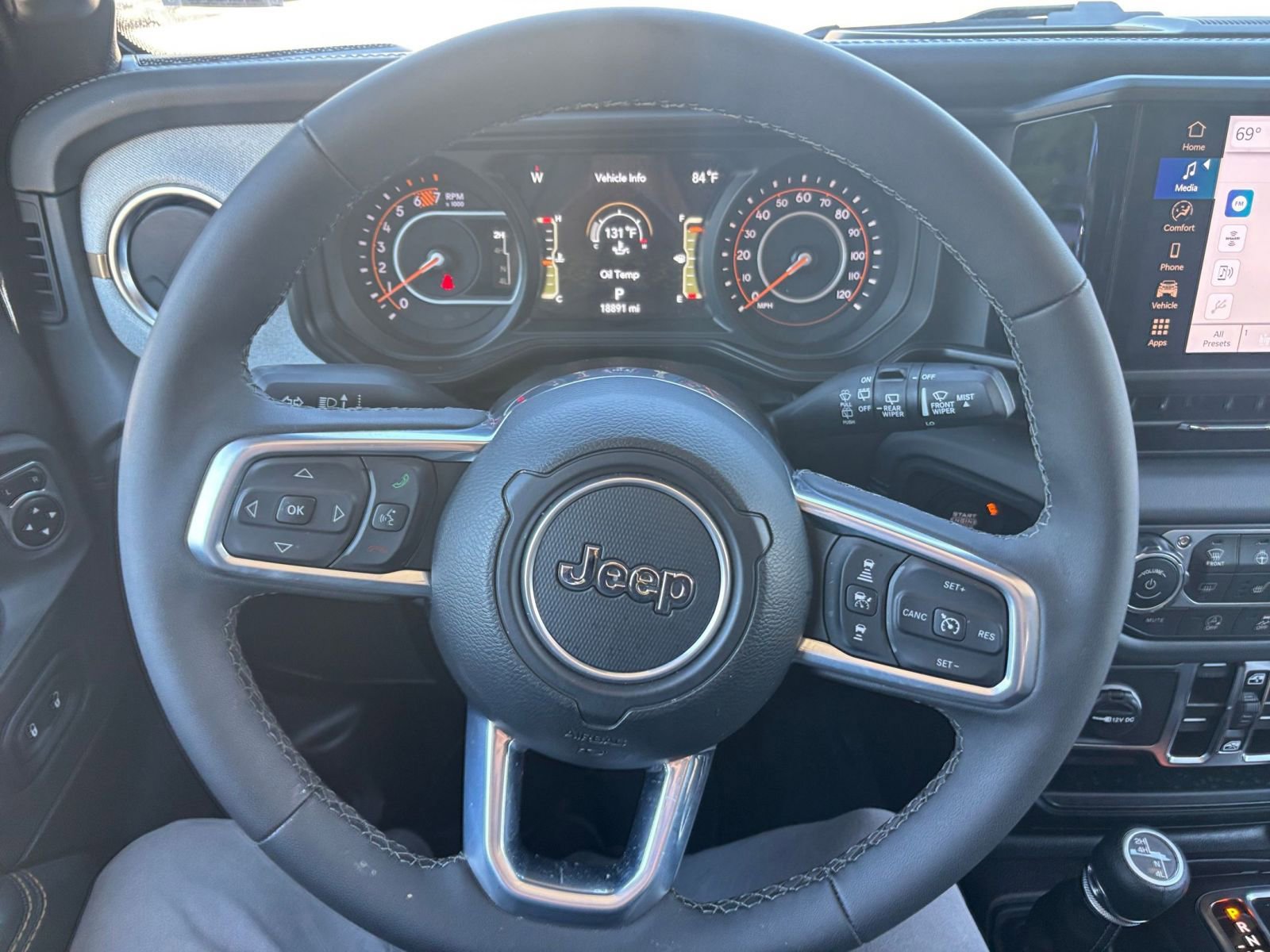 Thumbnail: 2025 Jeep Wrangler - 34