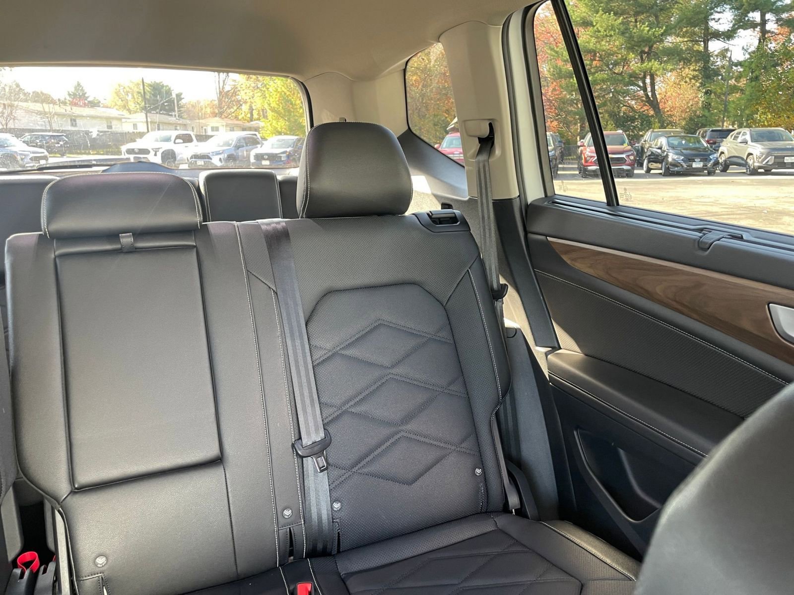 Thumbnail: 2025 Volkswagen Atlas - 35