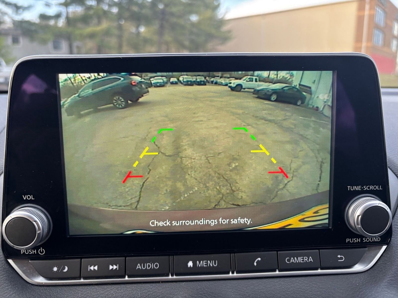 Thumbnail: 2025 Nissan Sentra - 17