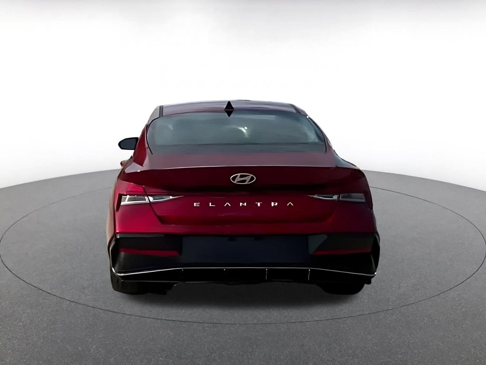 Thumbnail: 2025 Hyundai Elantra - 12