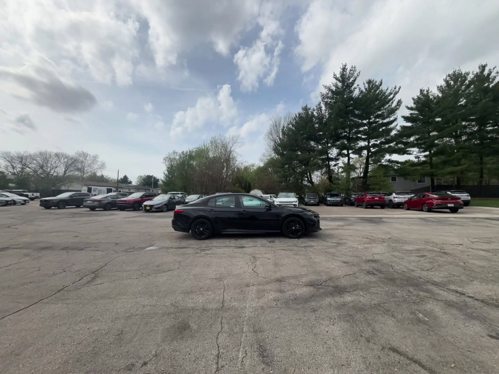 Thumbnail: 2025 Toyota Camry - 9