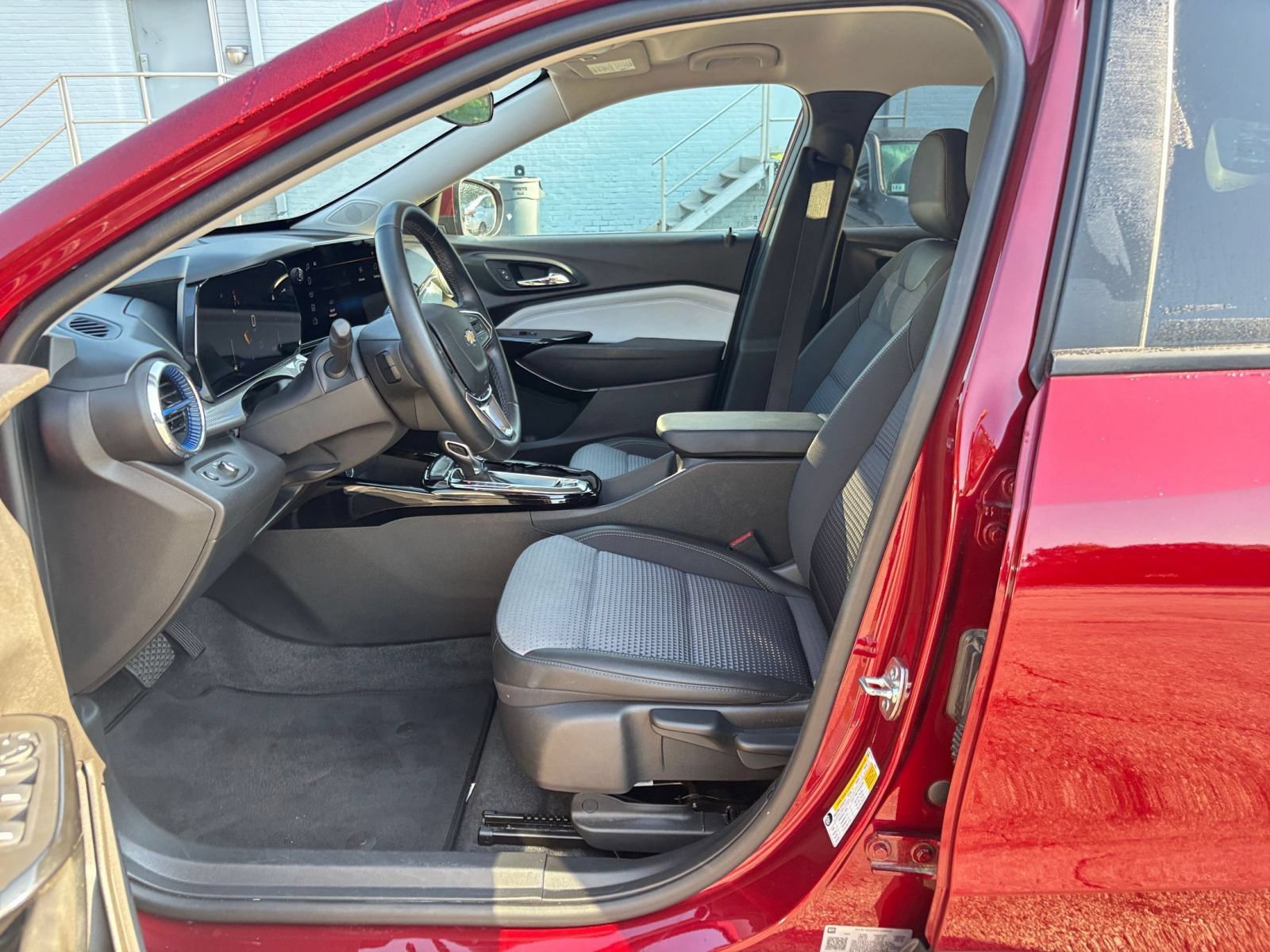 Thumbnail: 2025 Chevrolet Trax - 26