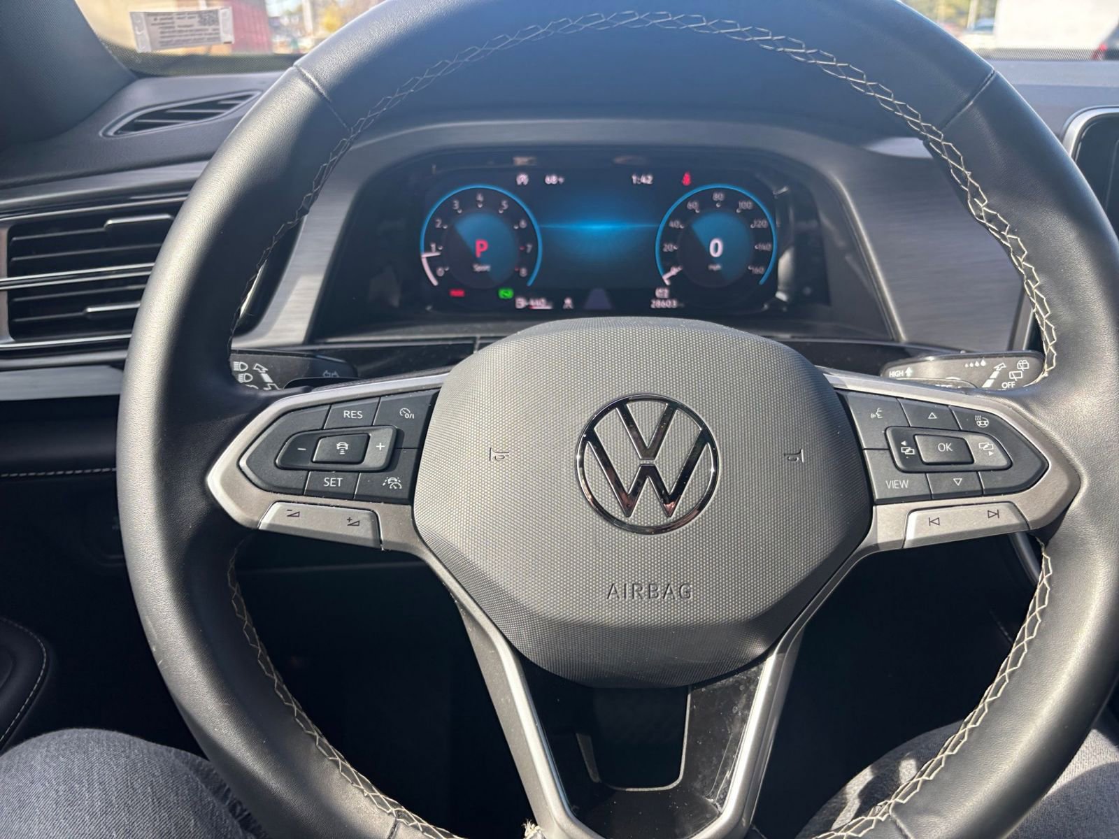 Thumbnail: 2025 Volkswagen Atlas - 32