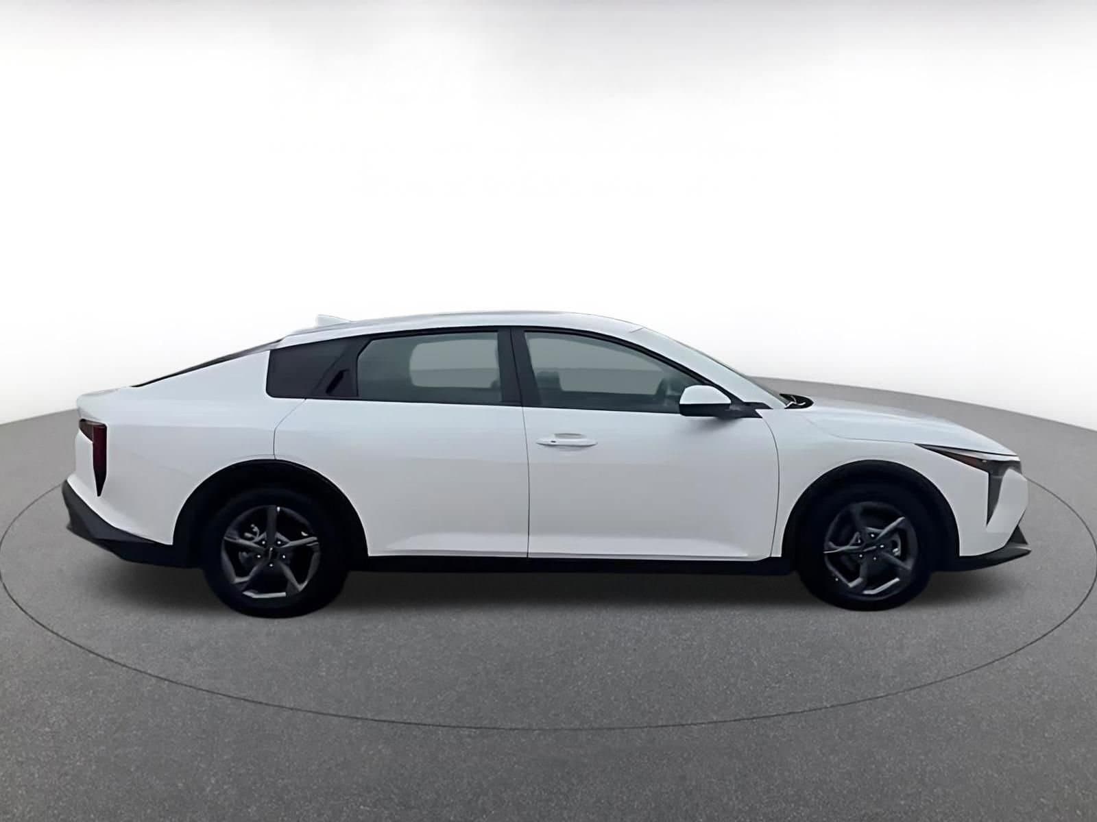 Thumbnail: 2025 Kia K4 - 11