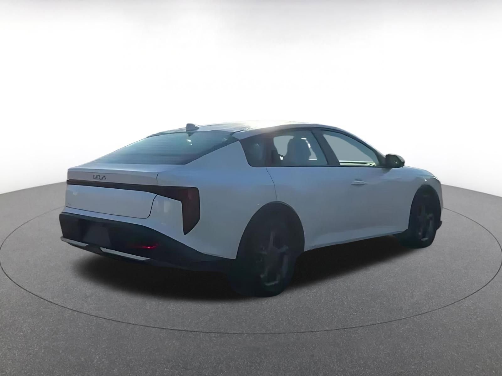 Thumbnail: 2025 Kia K4 - 9