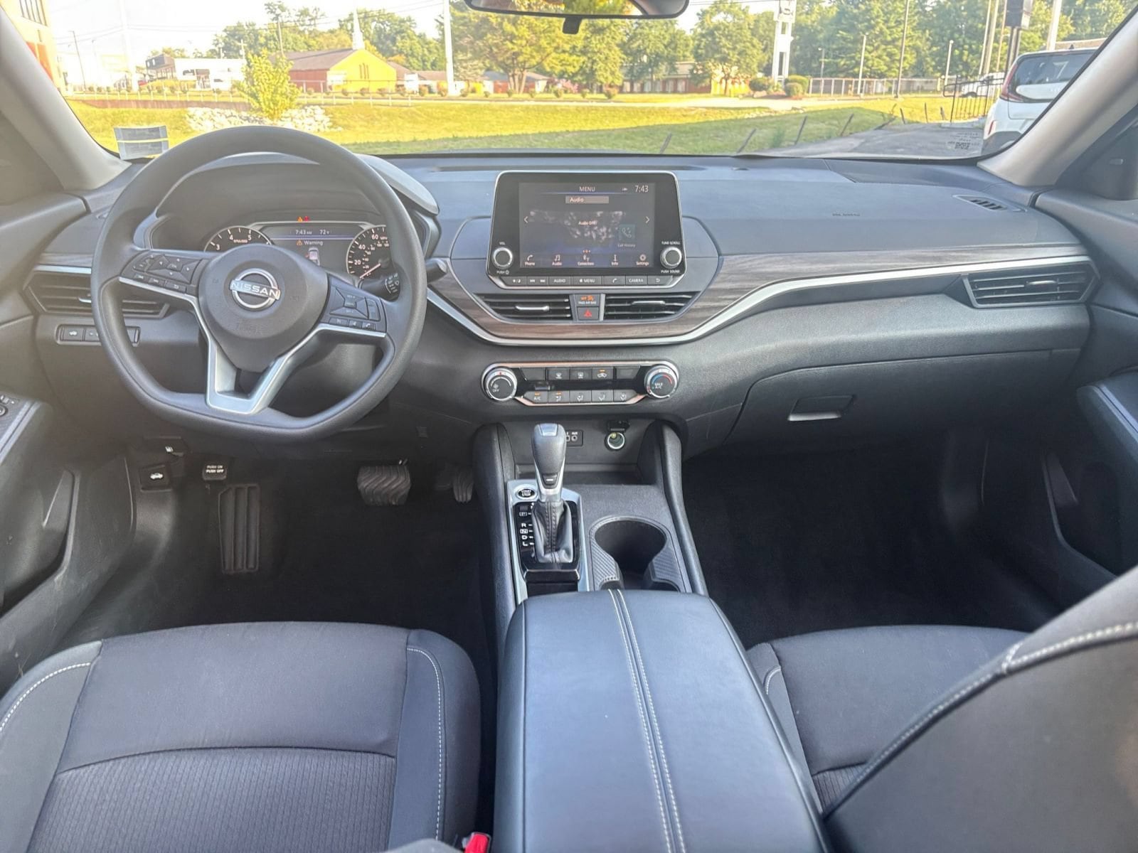 Thumbnail: 2025 Nissan Altima - 29