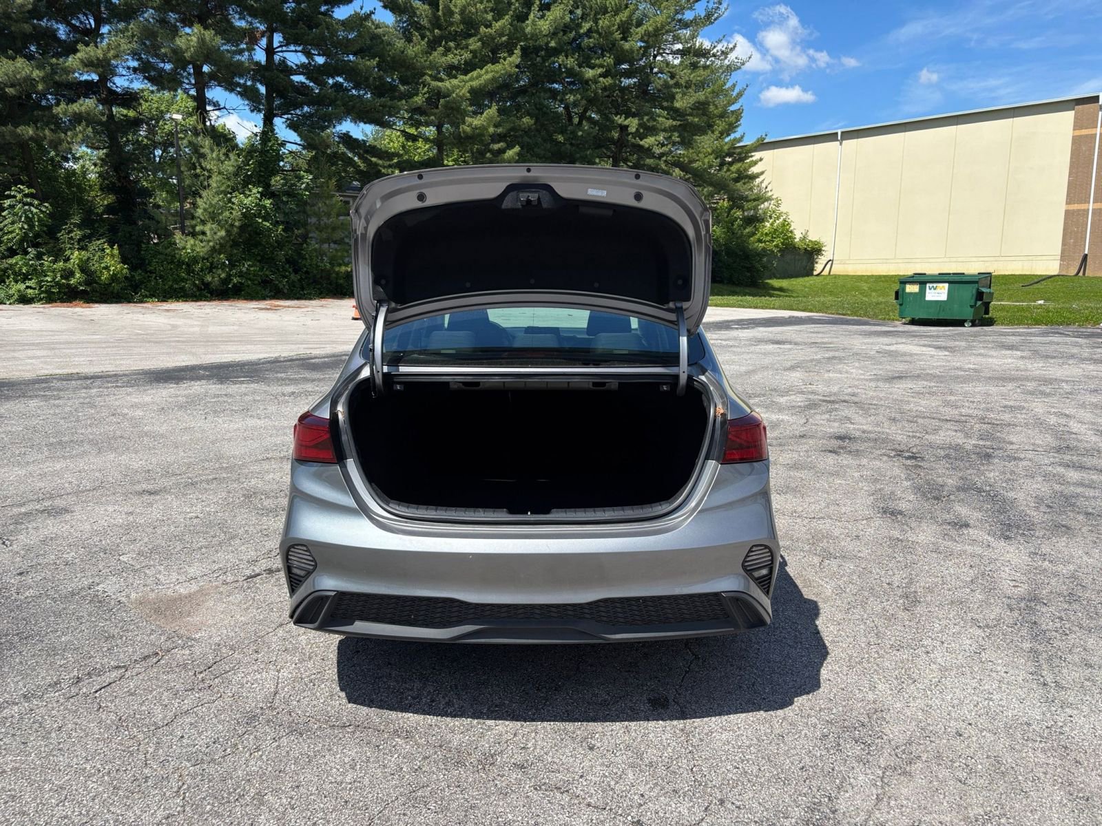 Thumbnail: 2024 Kia Forte - 29